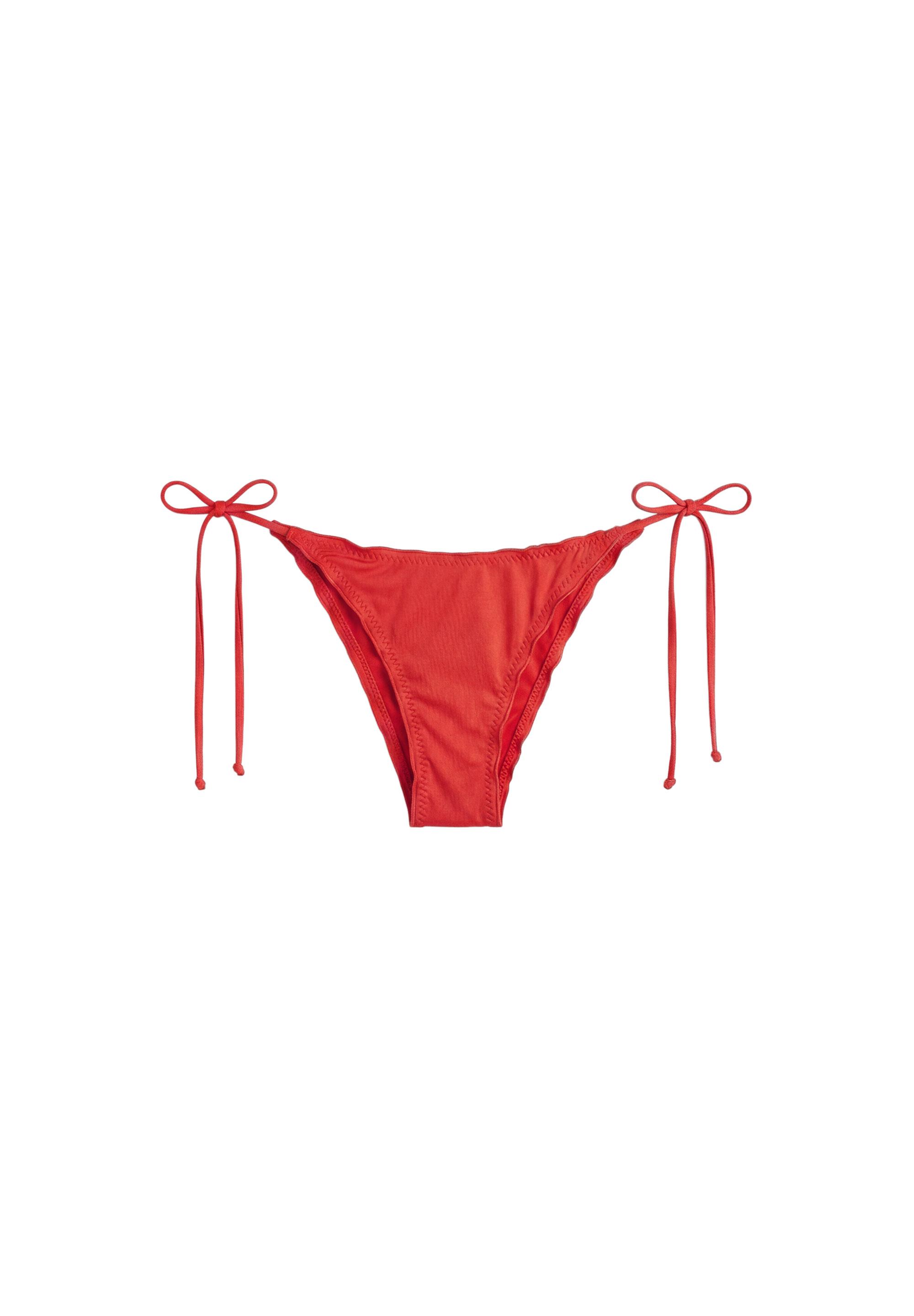Ruffled bikini bottoms — Red