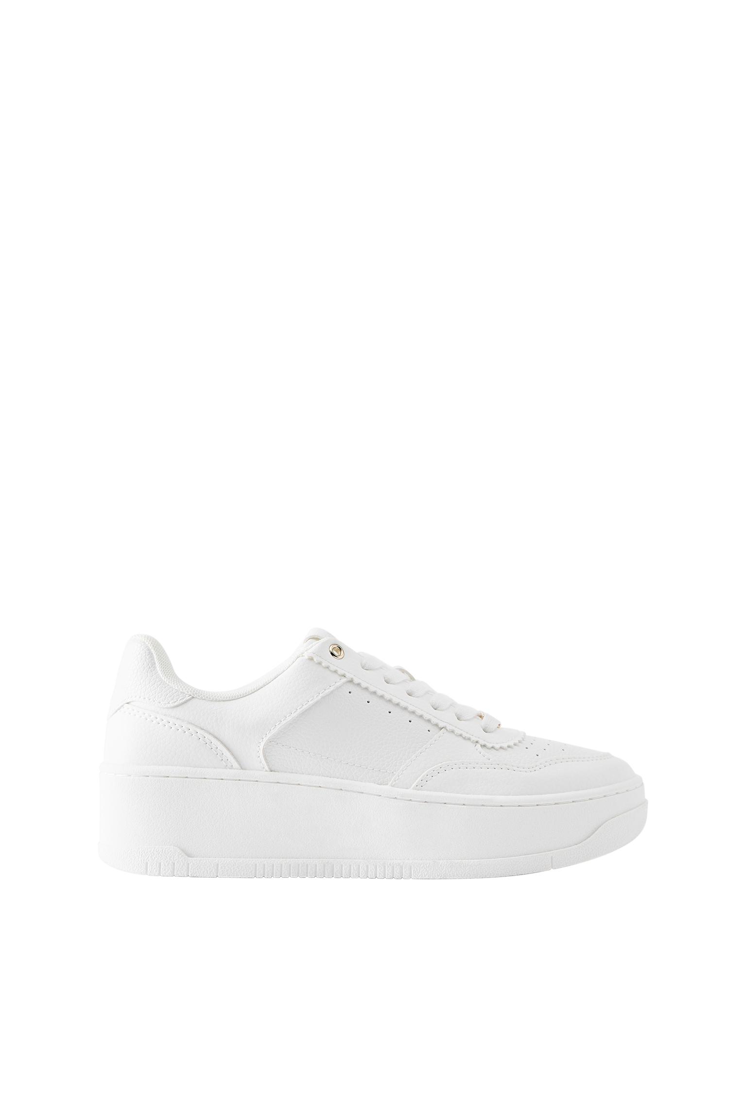 Zapatillas plataforma detalle