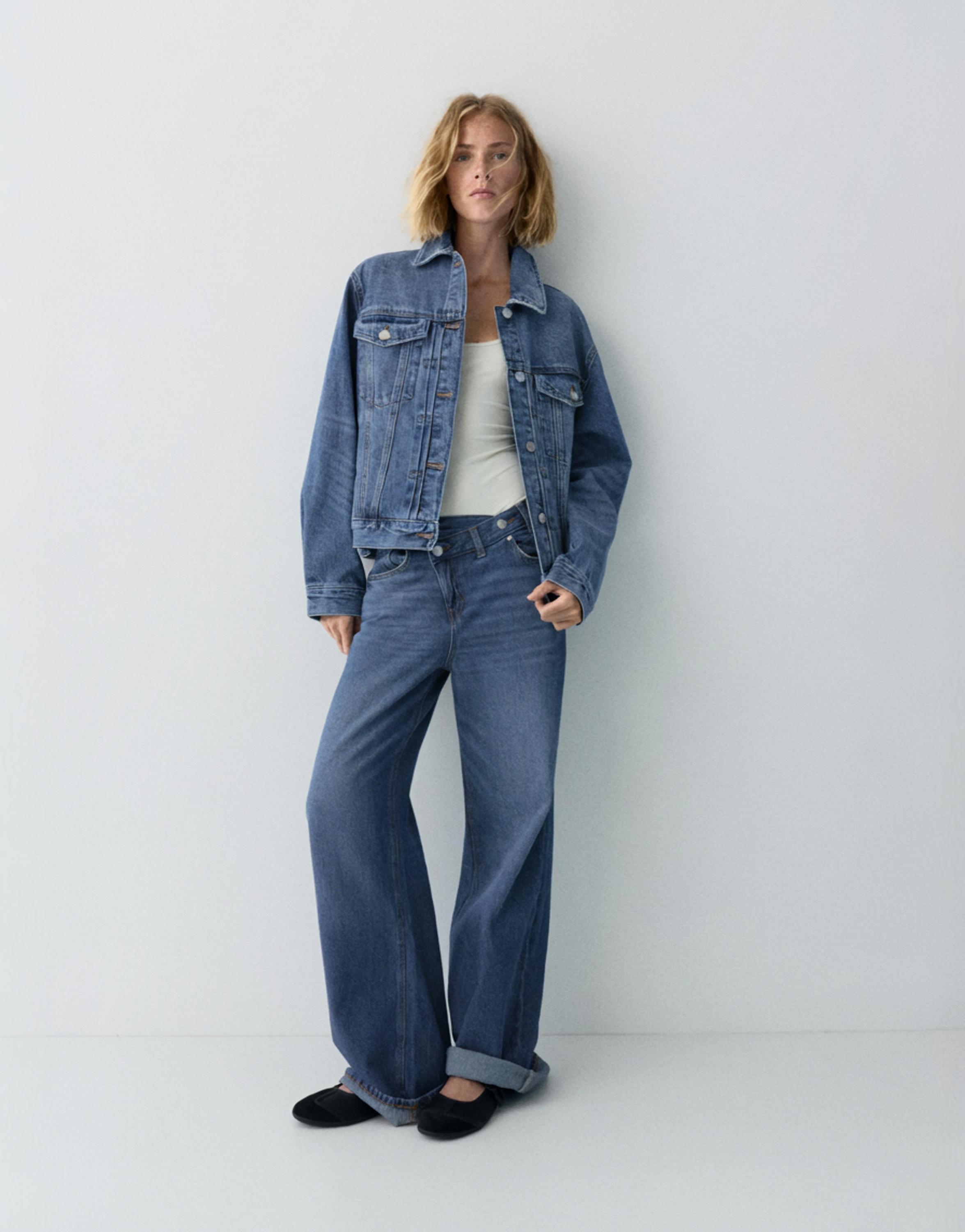 Denim jacket — Medium blue