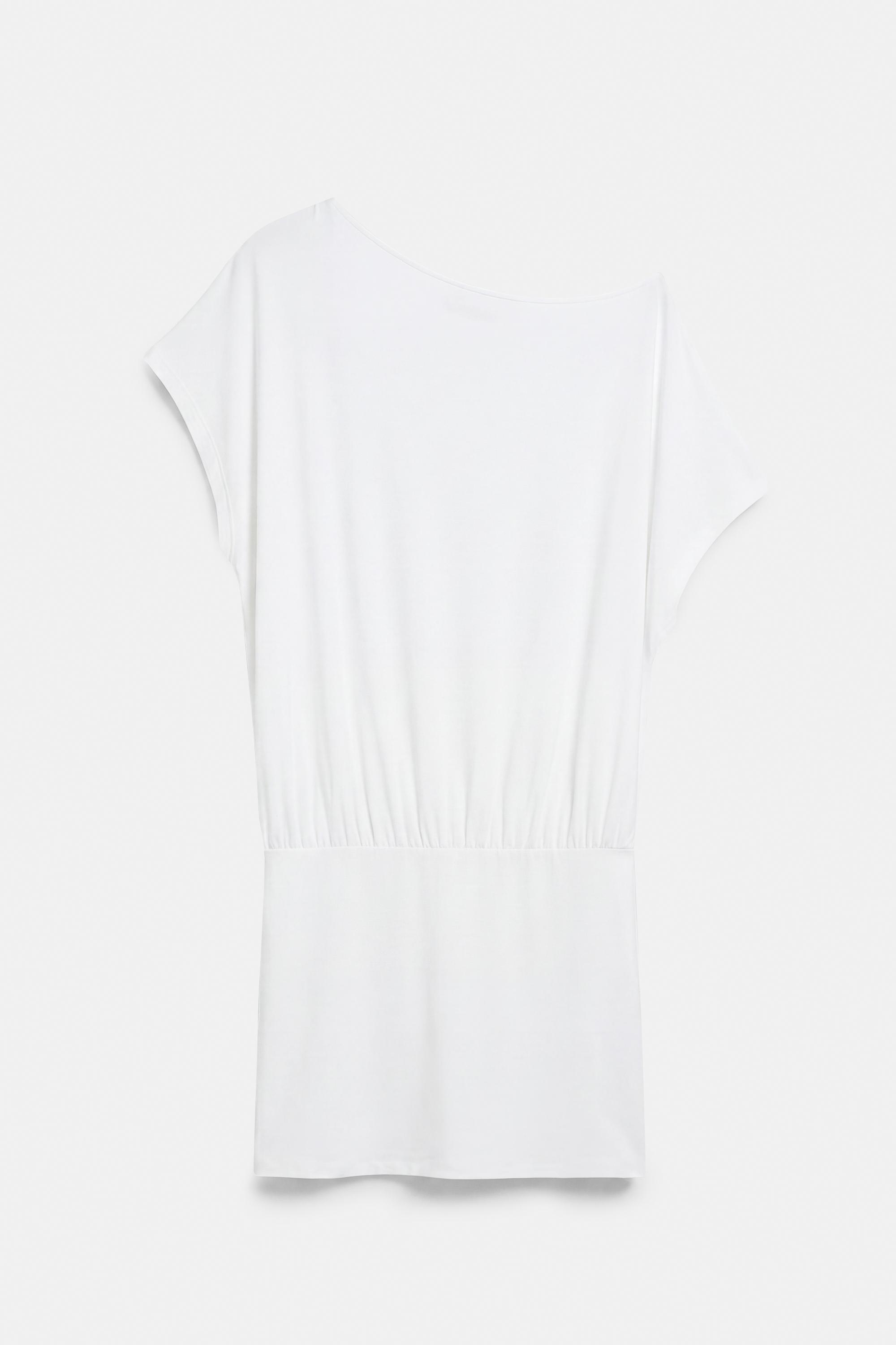 Short asymmetric dress — White