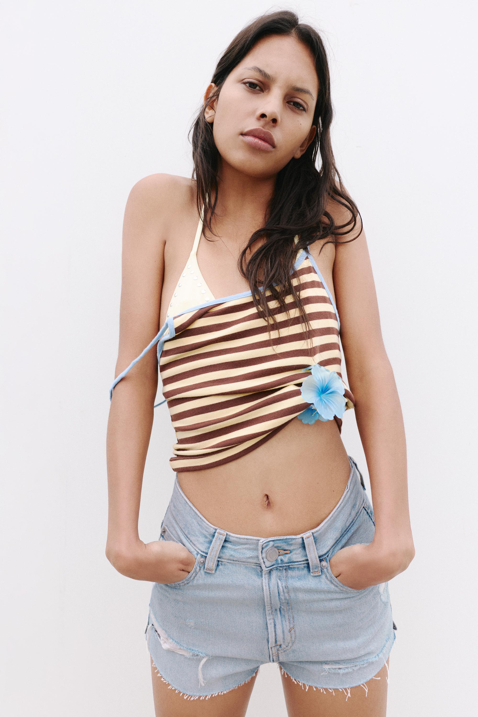 Mom fit ripped denim shorts — Pale blue