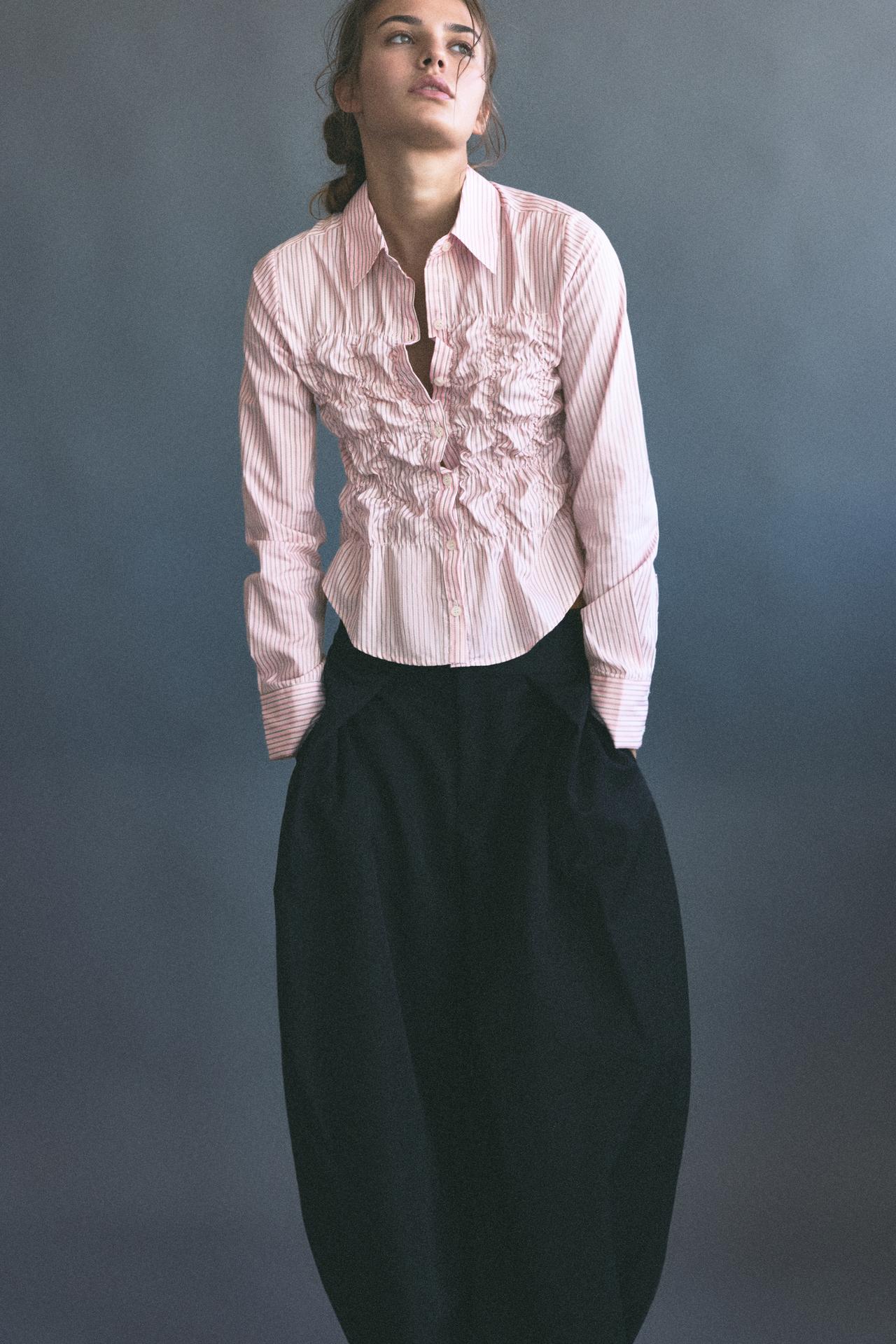 Striped gathered shirt — Pastel pink