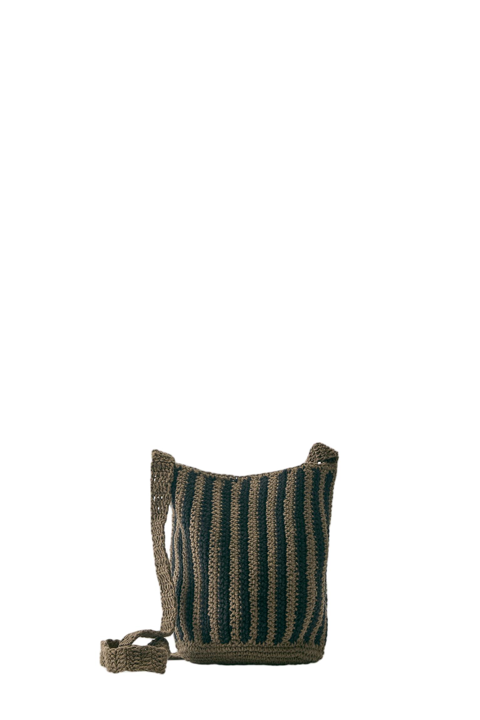 Crochet stripe crossbody bag — Green