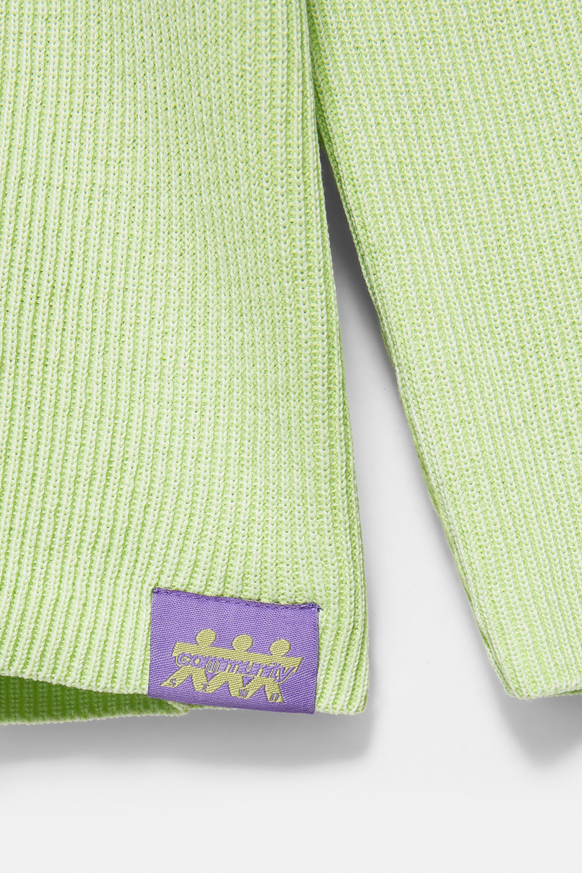 STWD round neck jumper — Faded green (alternate view)