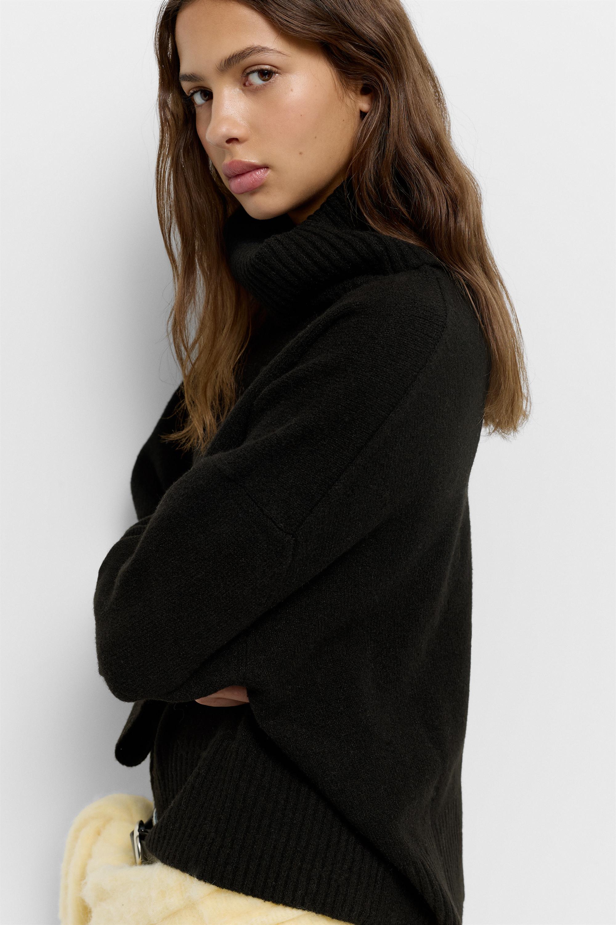 Yumuşak dik yaka kazak - Görsel 16