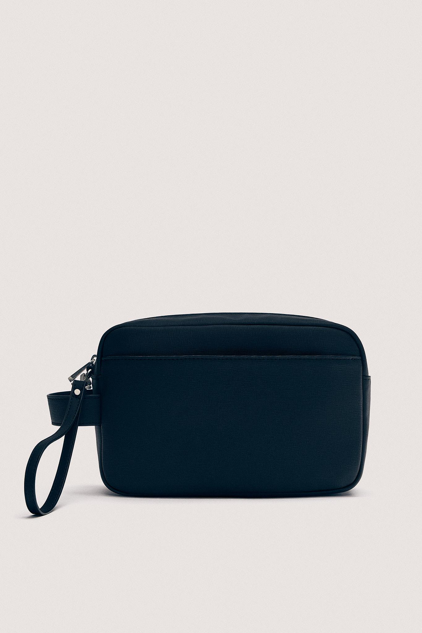 Wash bag with handle — Black