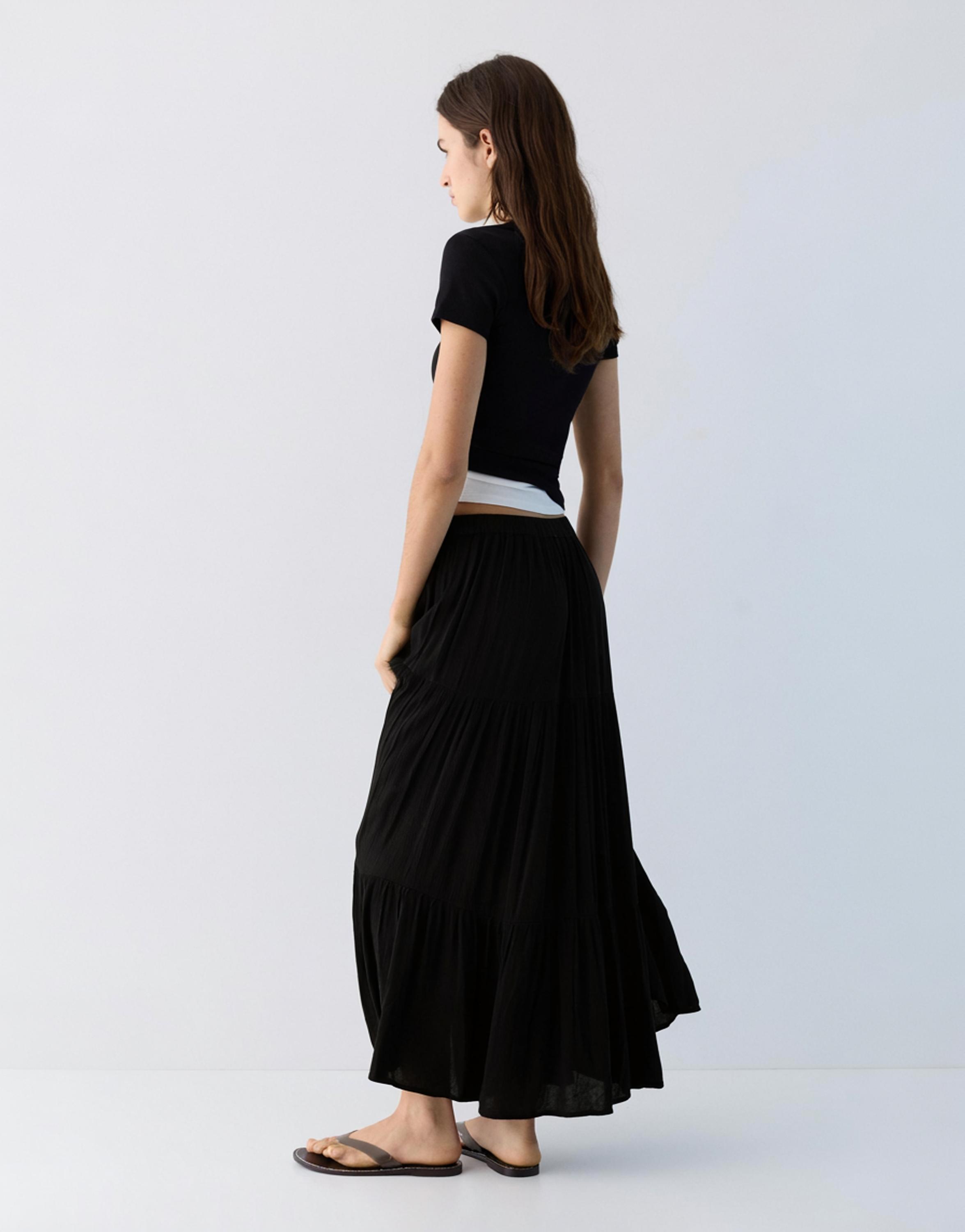 Flowy paneled midi skirt — Black