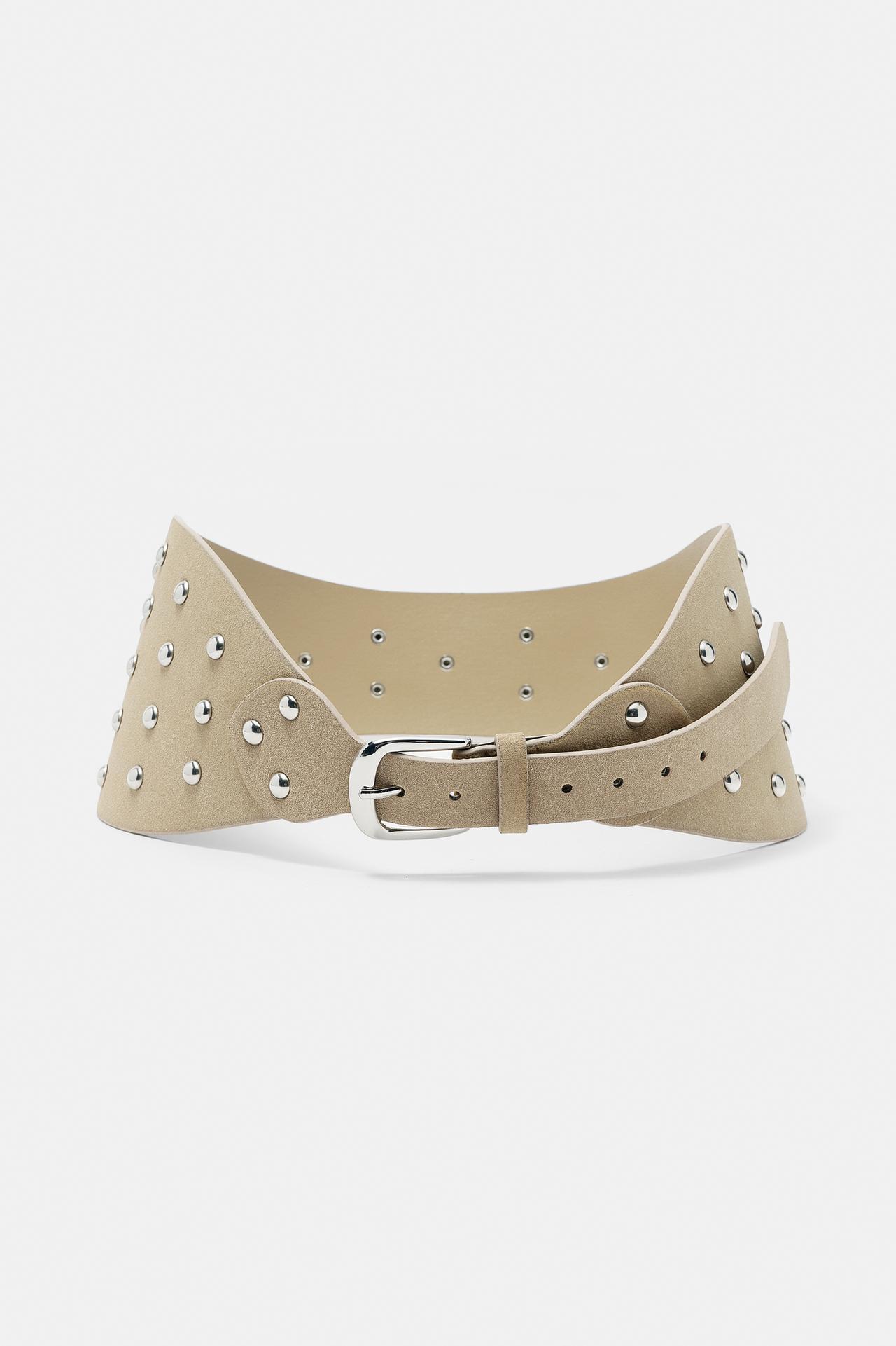 Studded belt — Sand