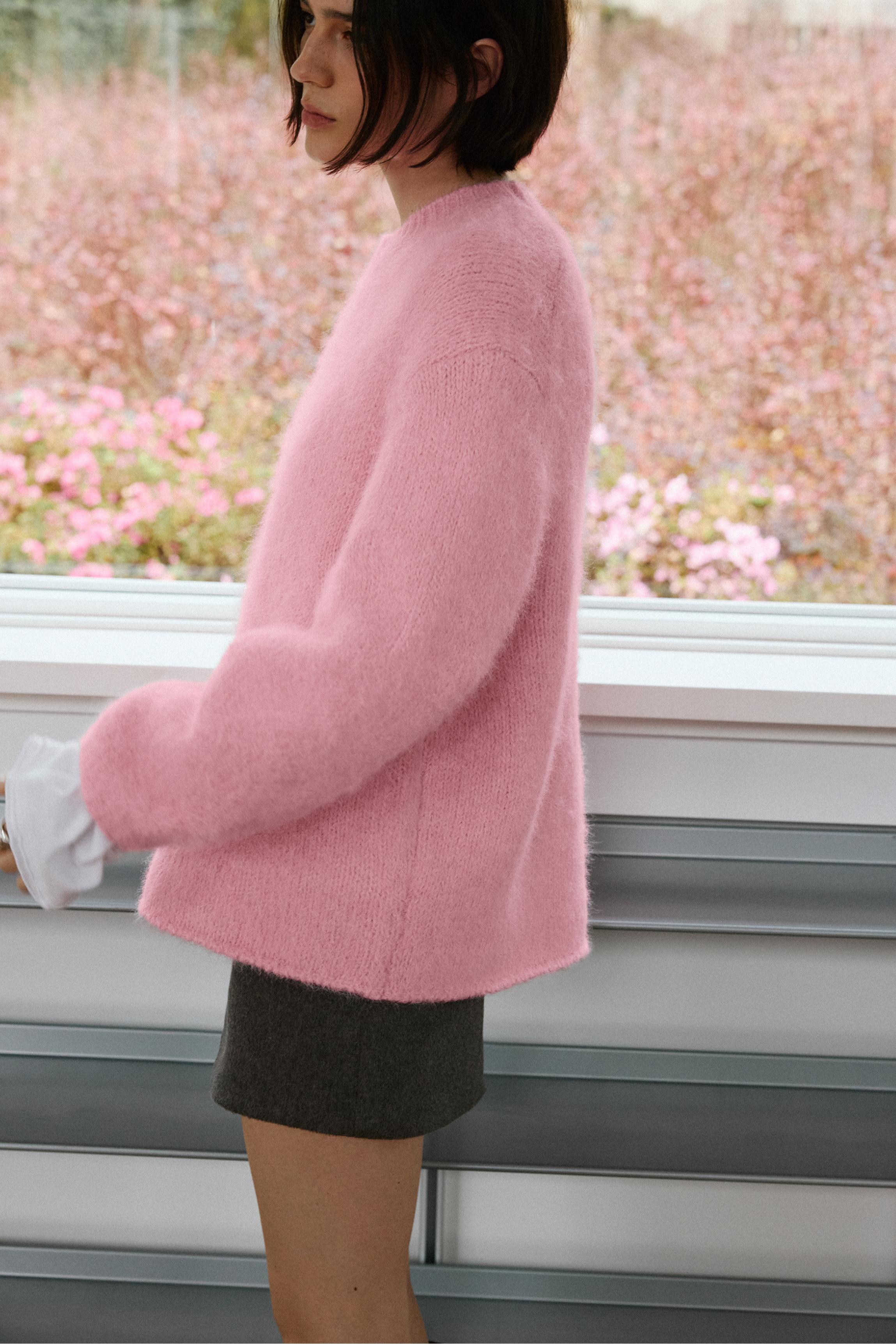 Pink round neck jumper — Chewing gum