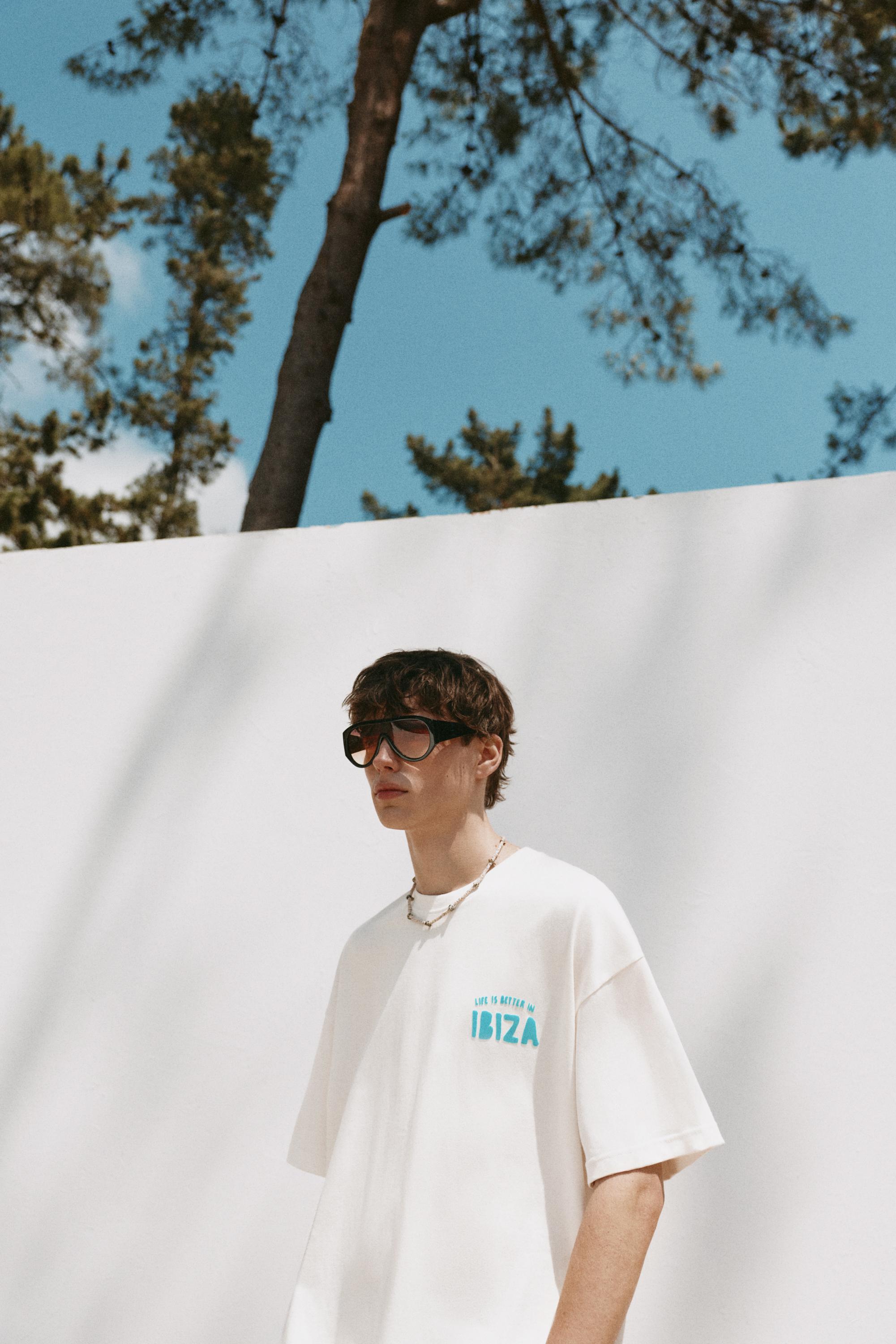 Ibiza graphic boxy-fit T-shirt — White