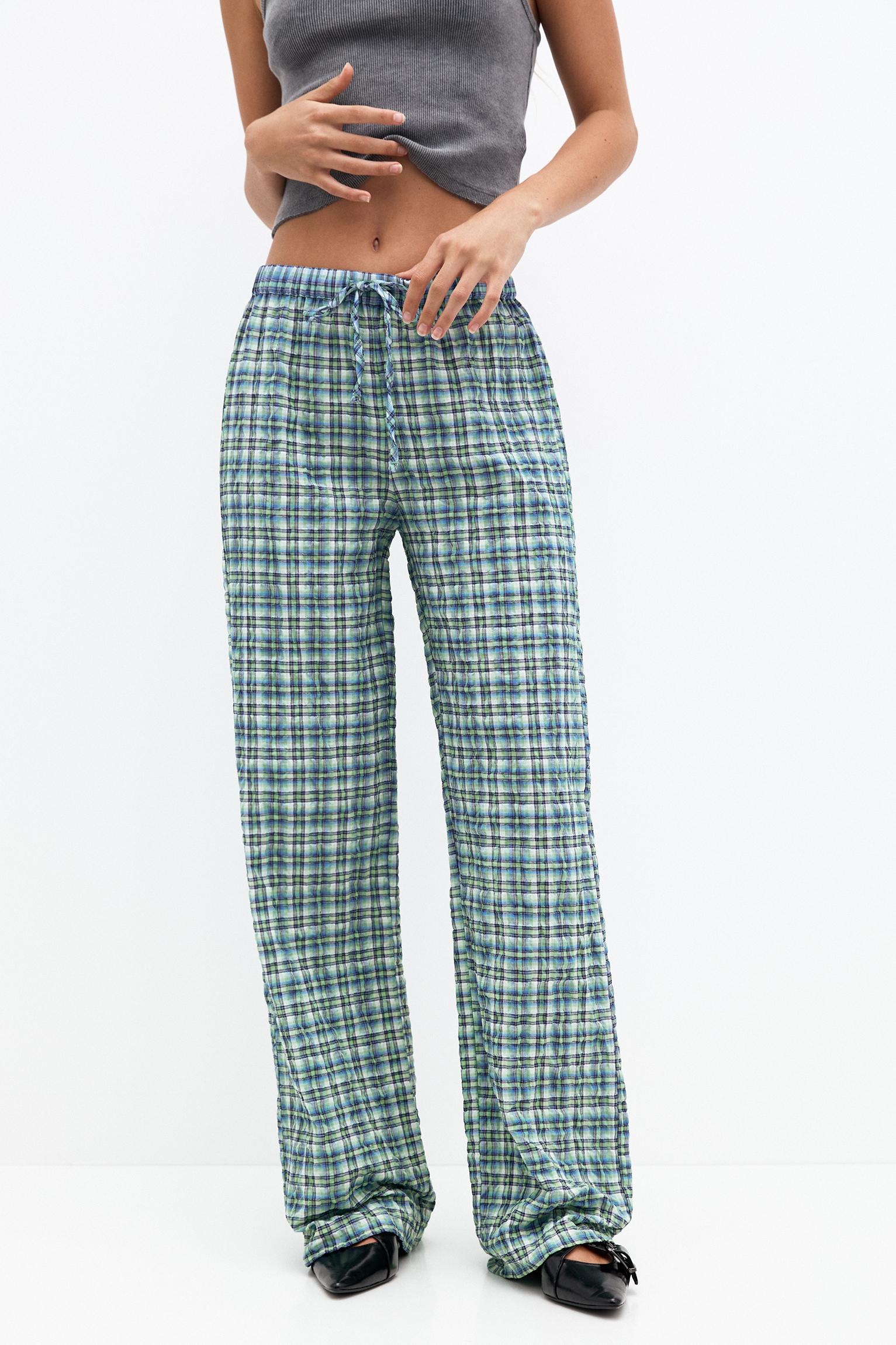 Pantalones chica fashion pull and bear