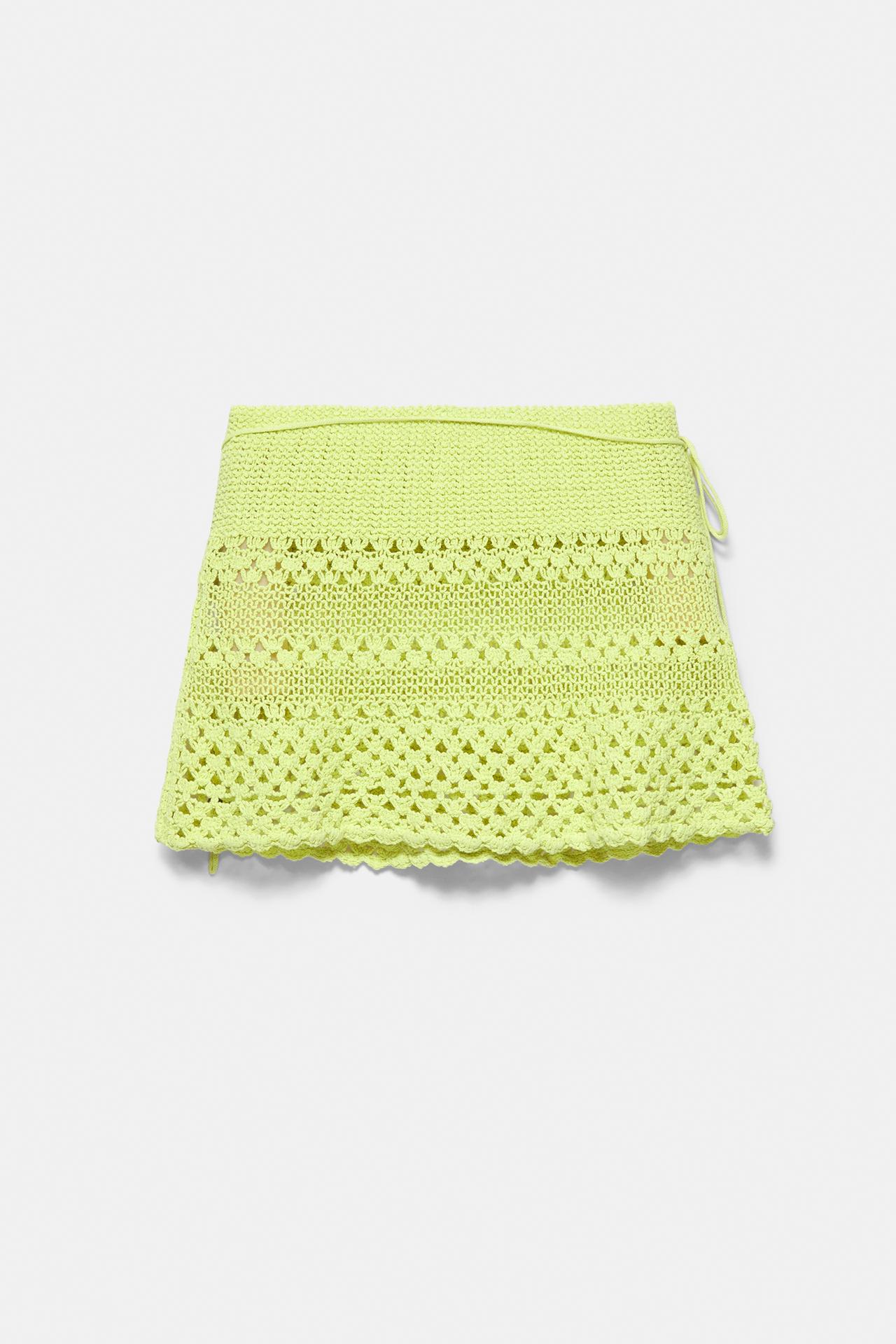 Crochet mini skirt — Lime