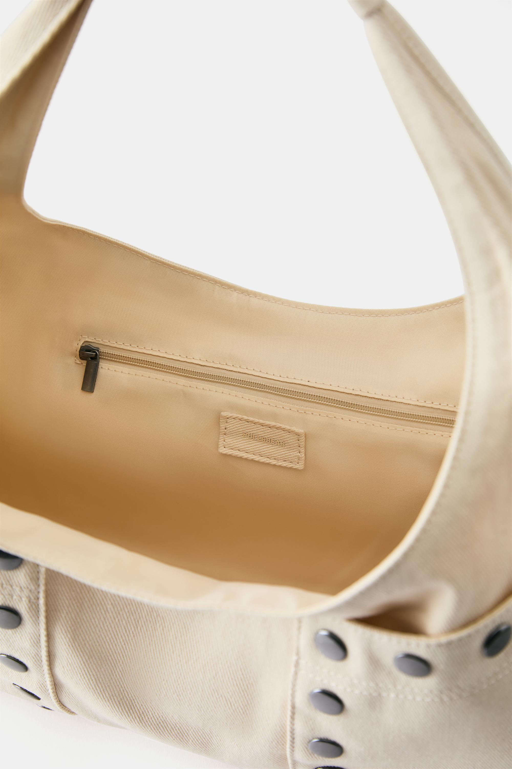 Studded shoulder bag — Ecru
