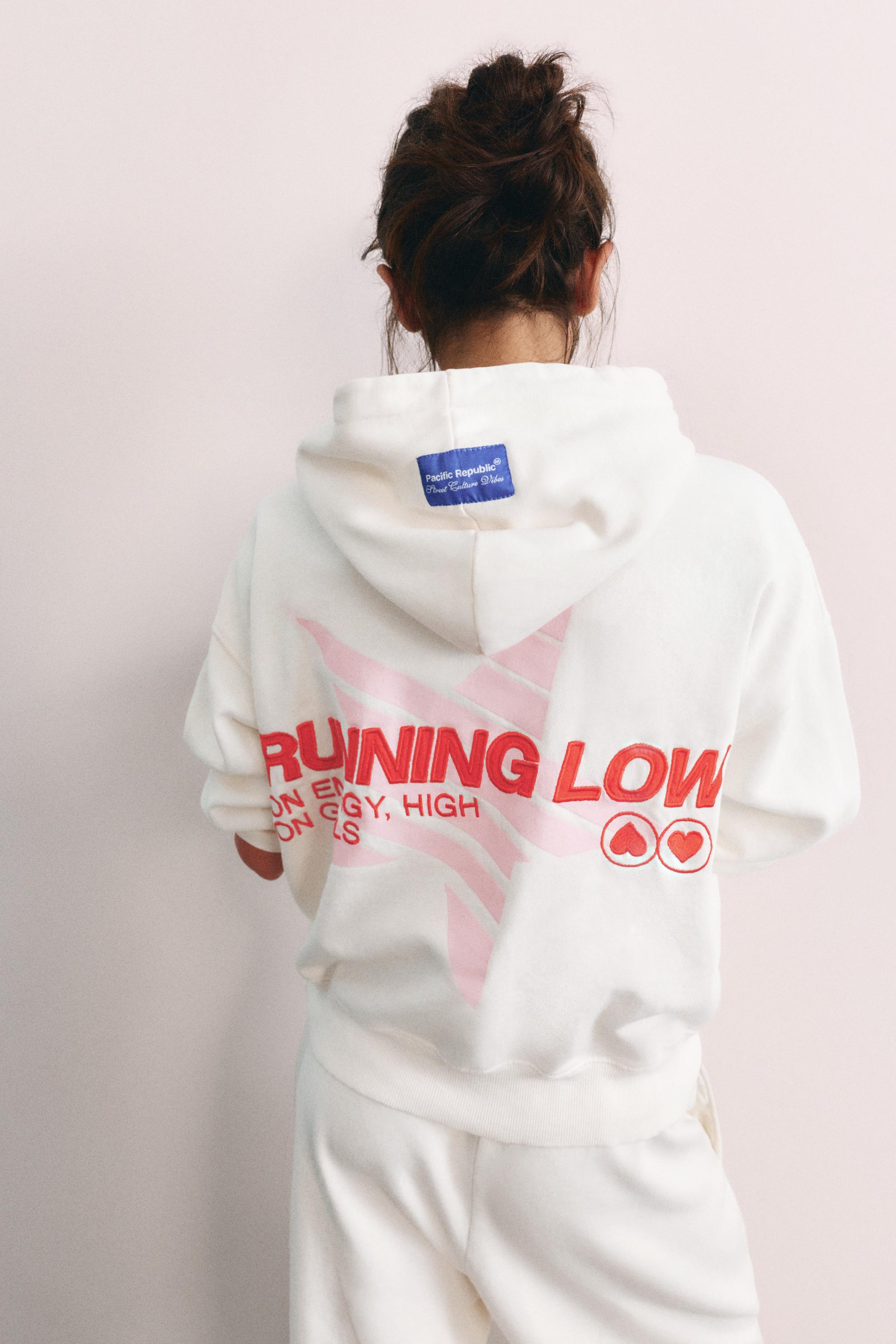 Running graphic hoodie — Ice