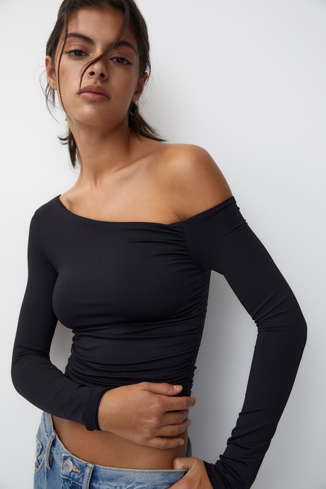 Asymmetric long sleeve top with draping - PULL&BEAR 