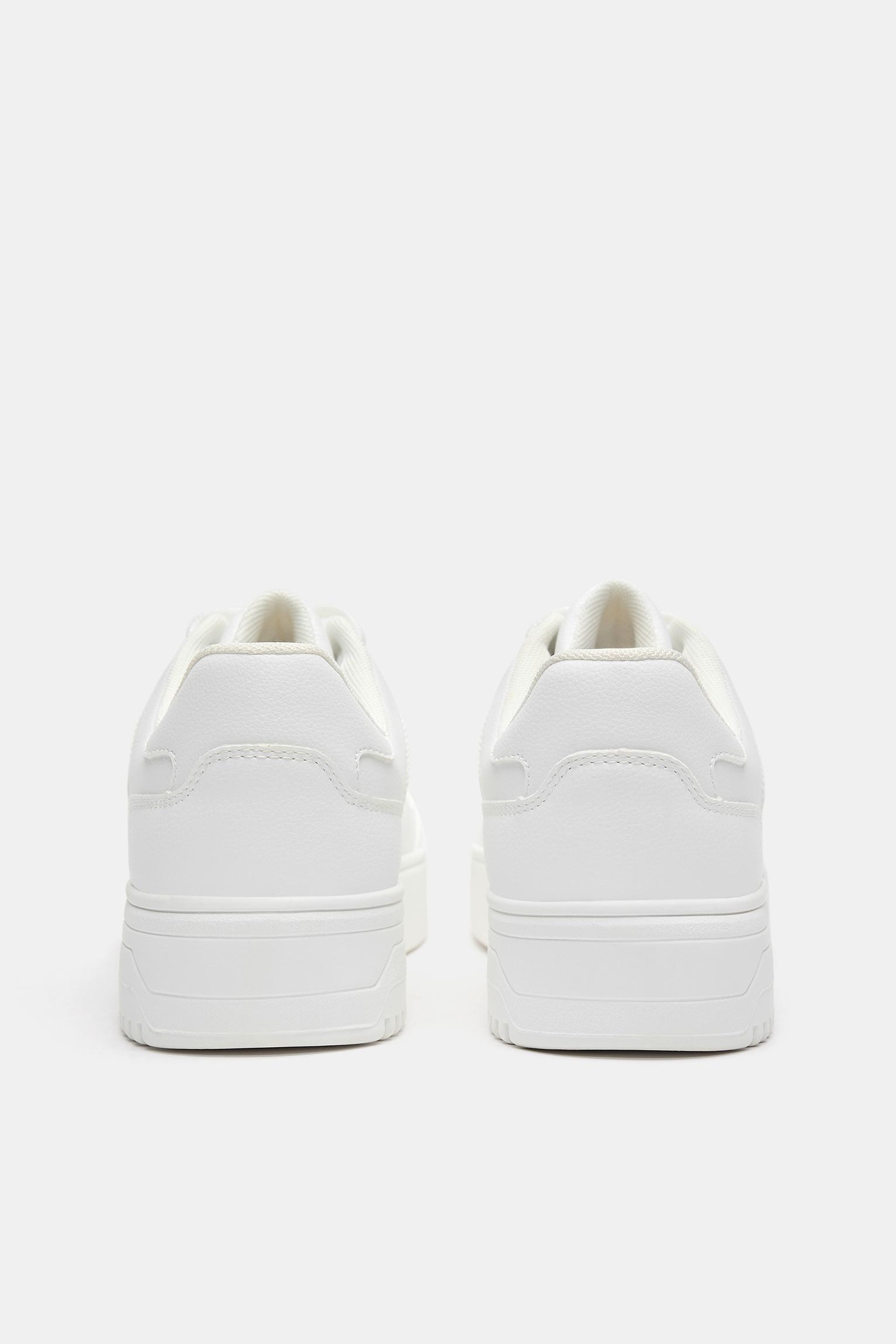 Chunky sole trainers — White