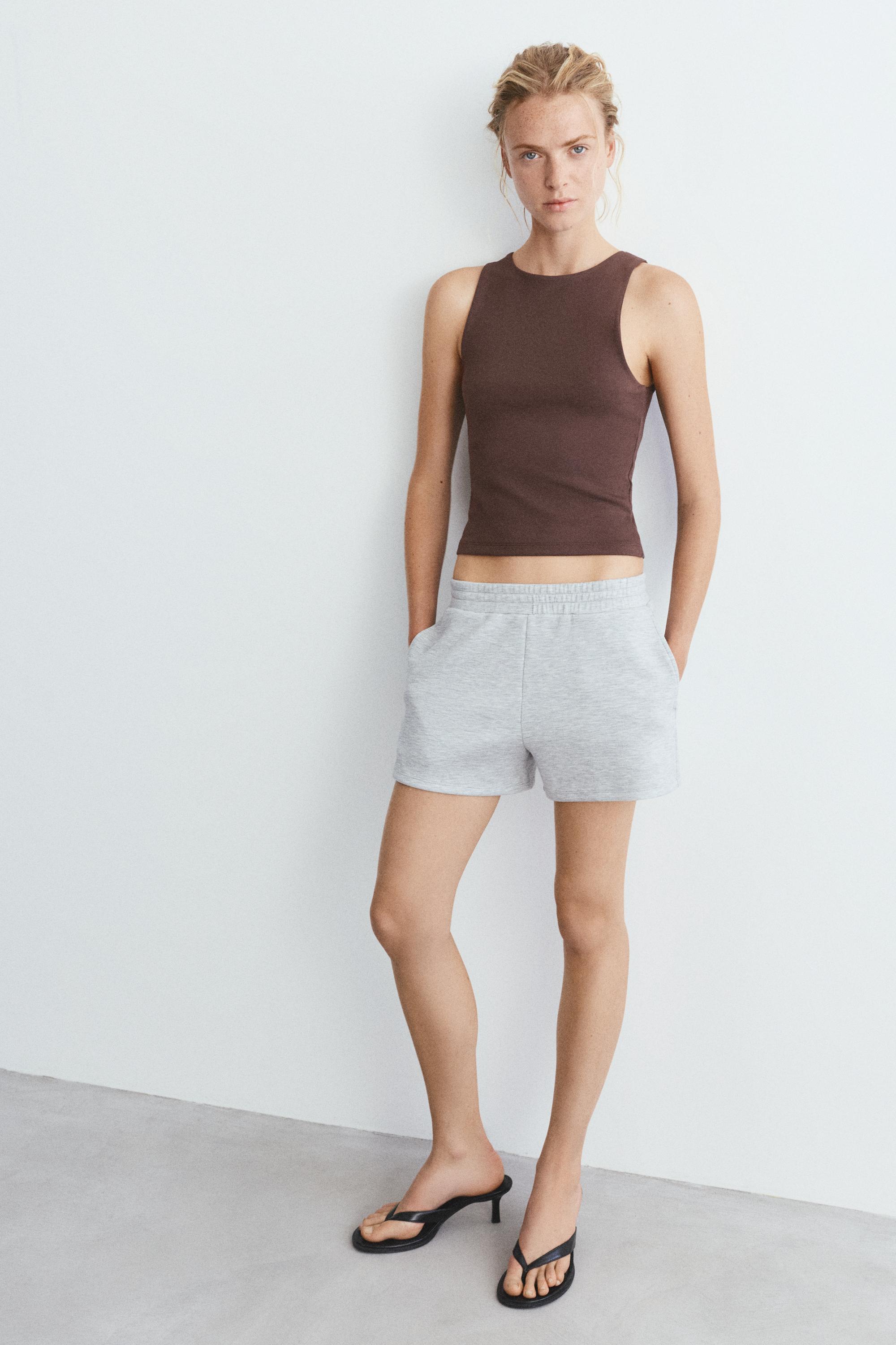 Soft-touch tank top — Brown
