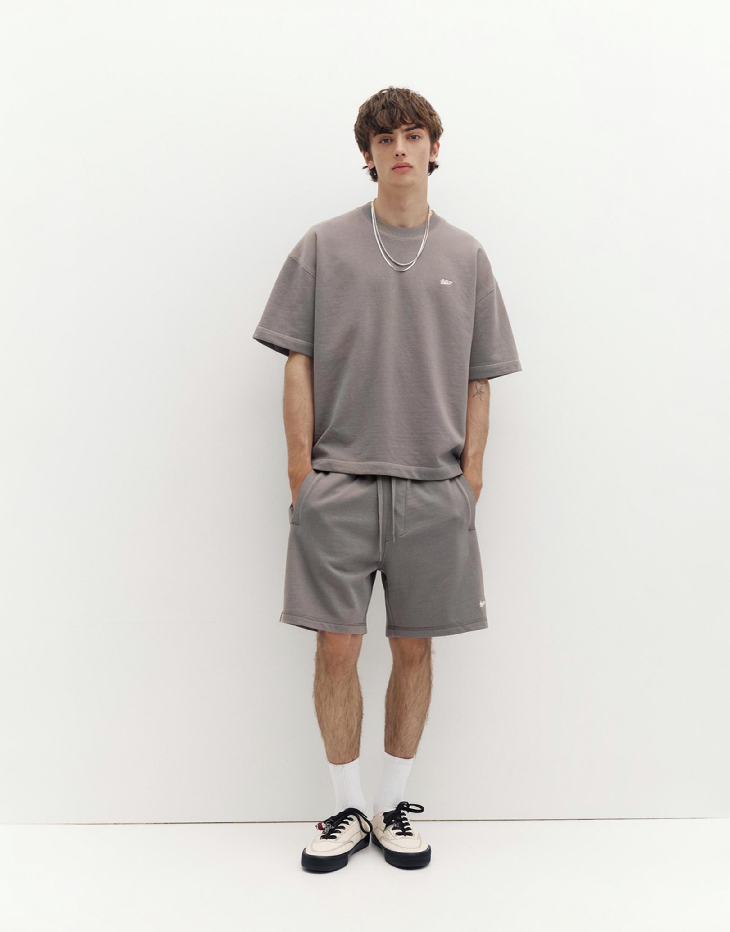 Logolu jogger bermuda şort - Görsel 148