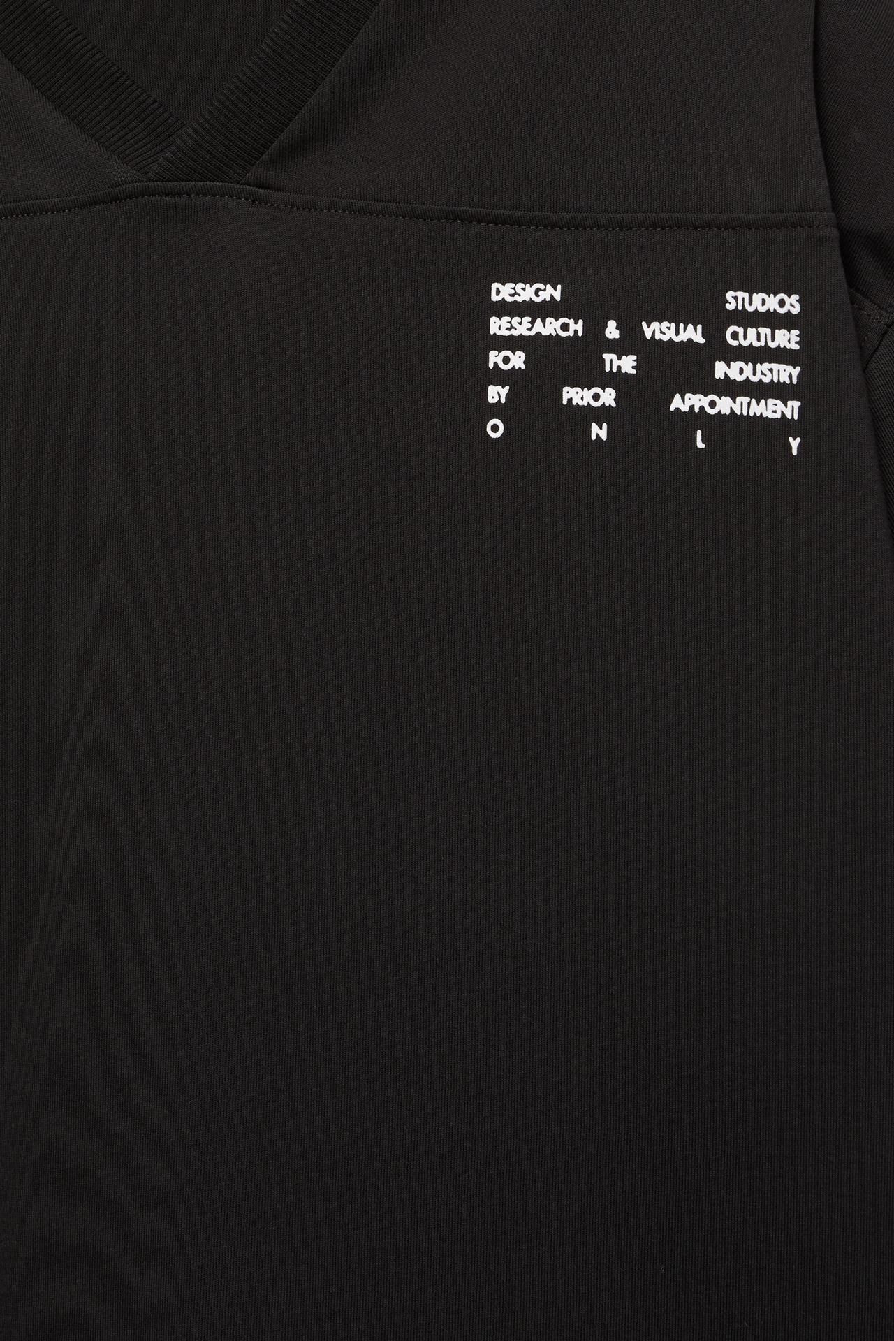 STWD V-neck T-shirt — Black