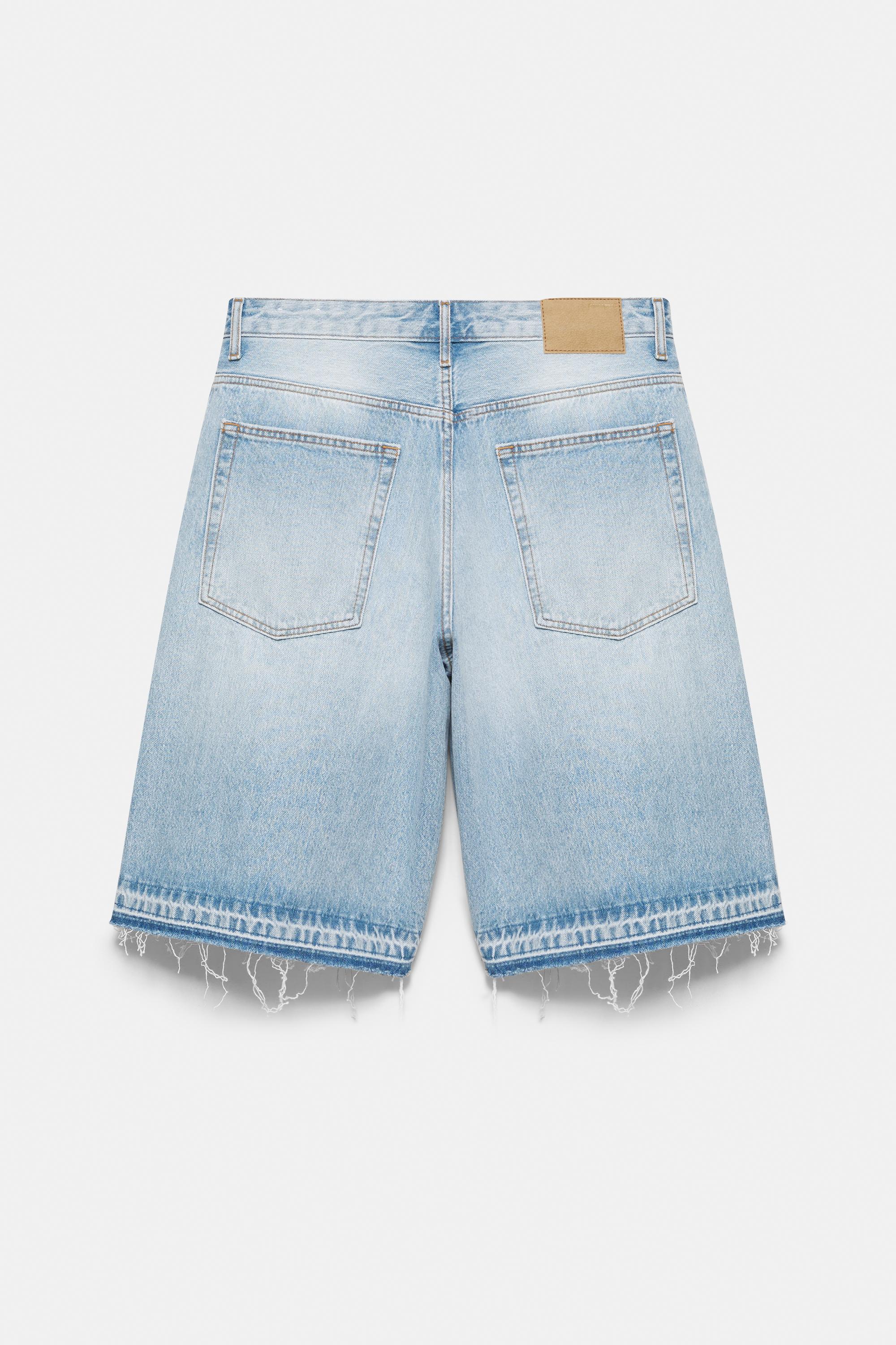 Frayed hem skater Bermuda shorts — Pale indigo