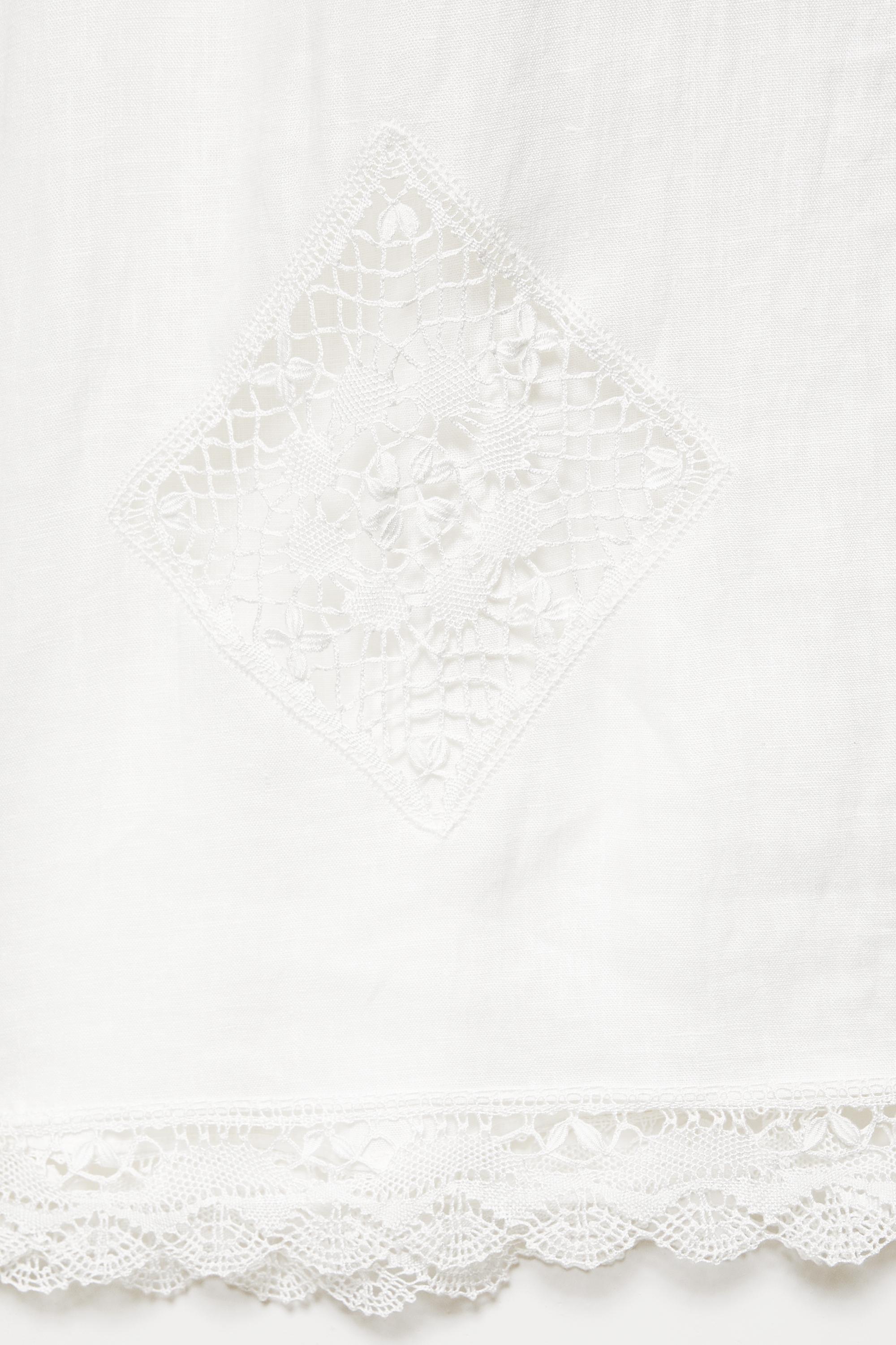 100% linen Encaixe de Camariñas x Pull&Bear trousers — Off white