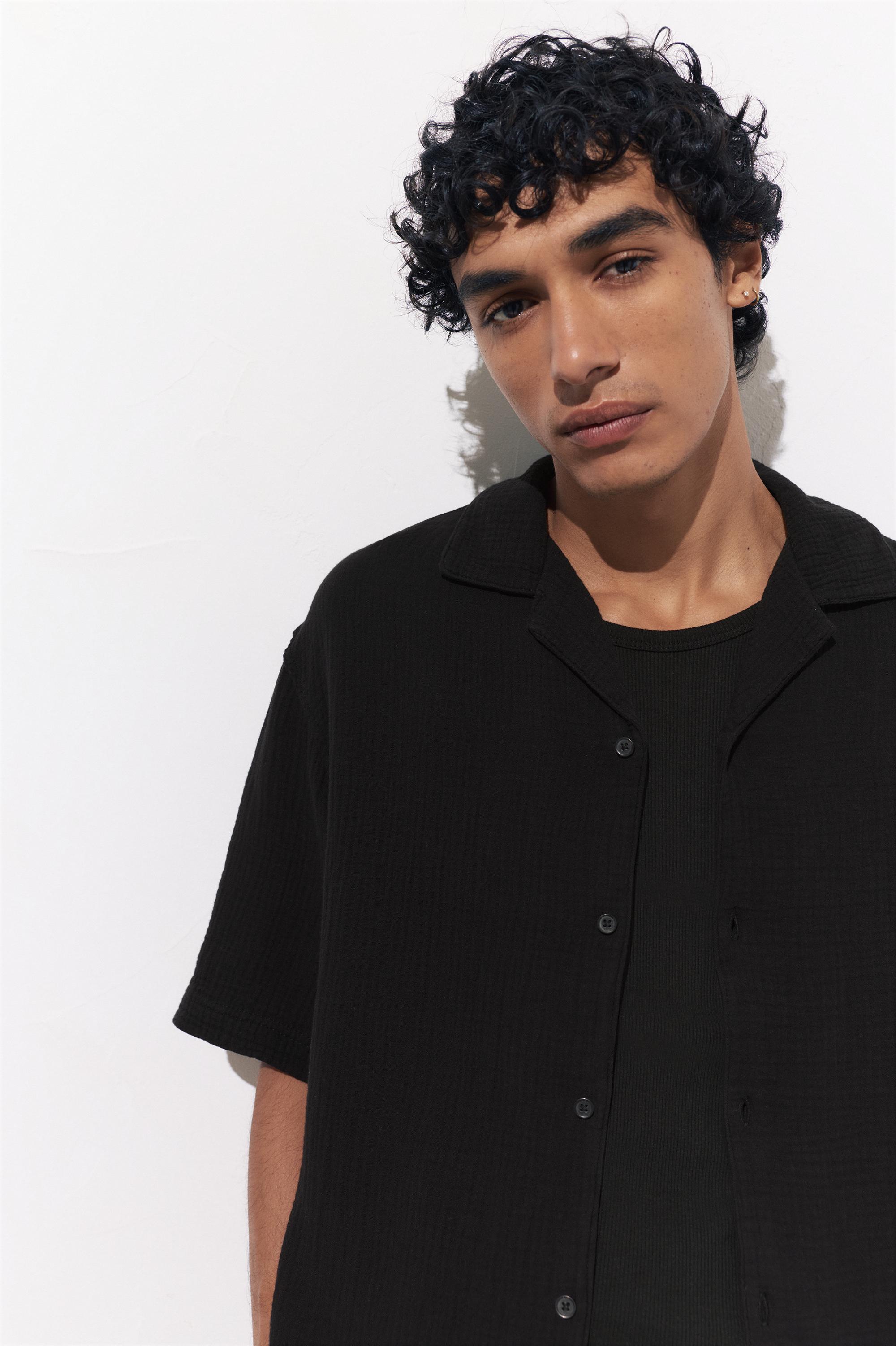 Short sleeve crepe shirt — Black