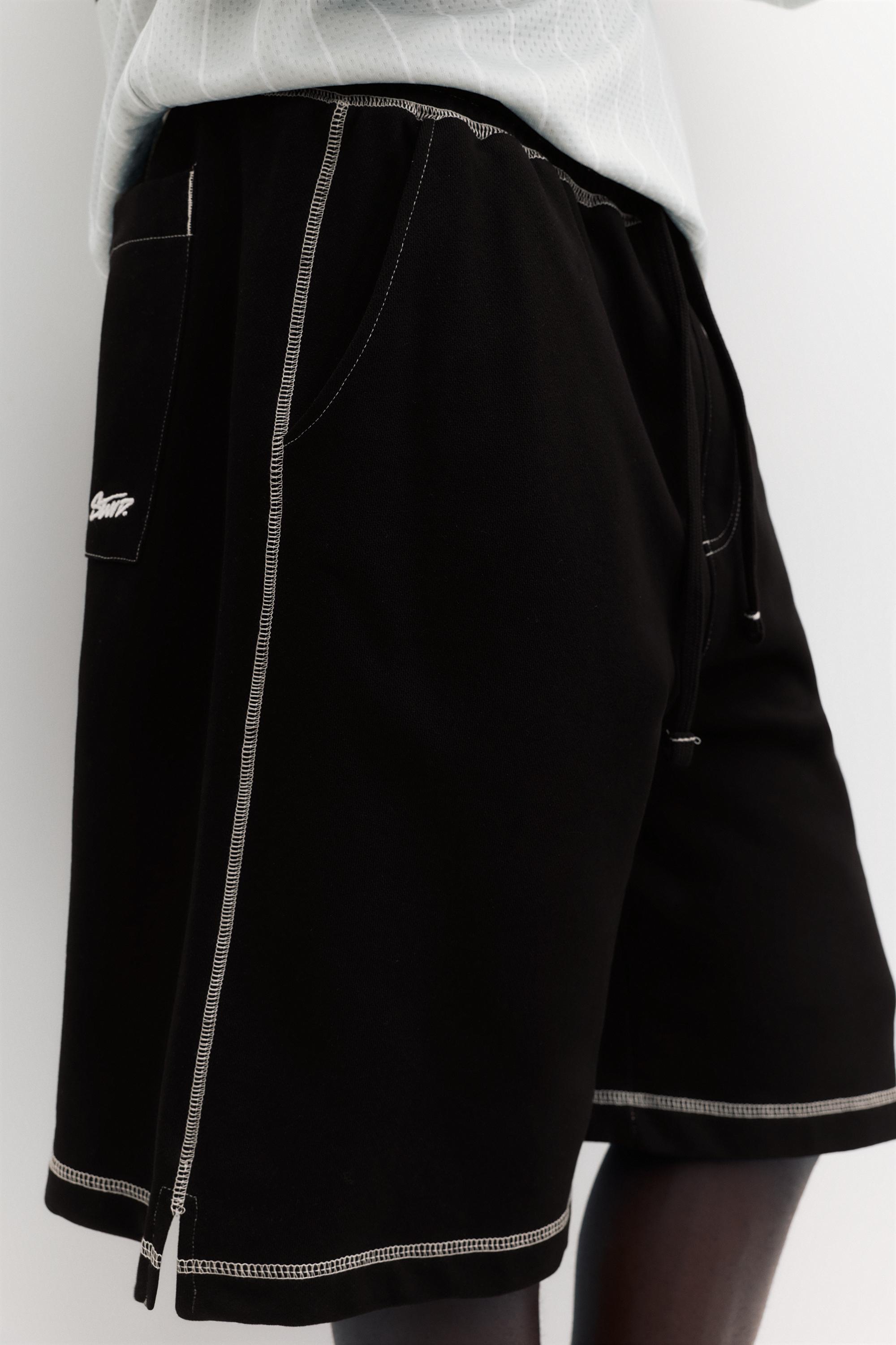 STWD jogger Bermuda shorts with seams — Black