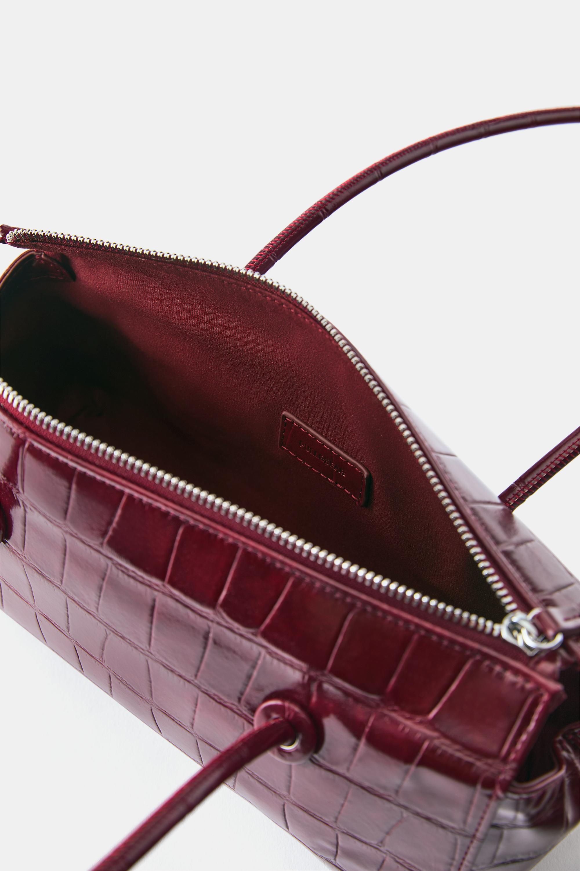 Textured shoulder bag — Red