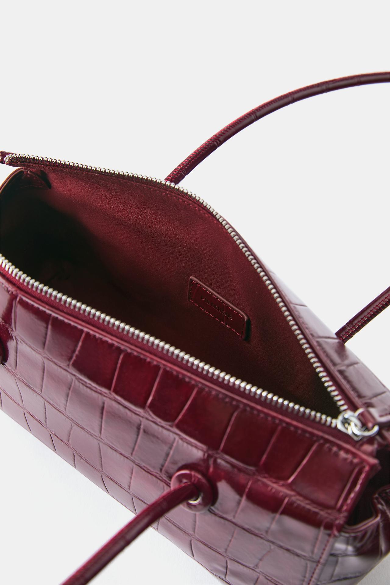 Textured shoulder bag — Red