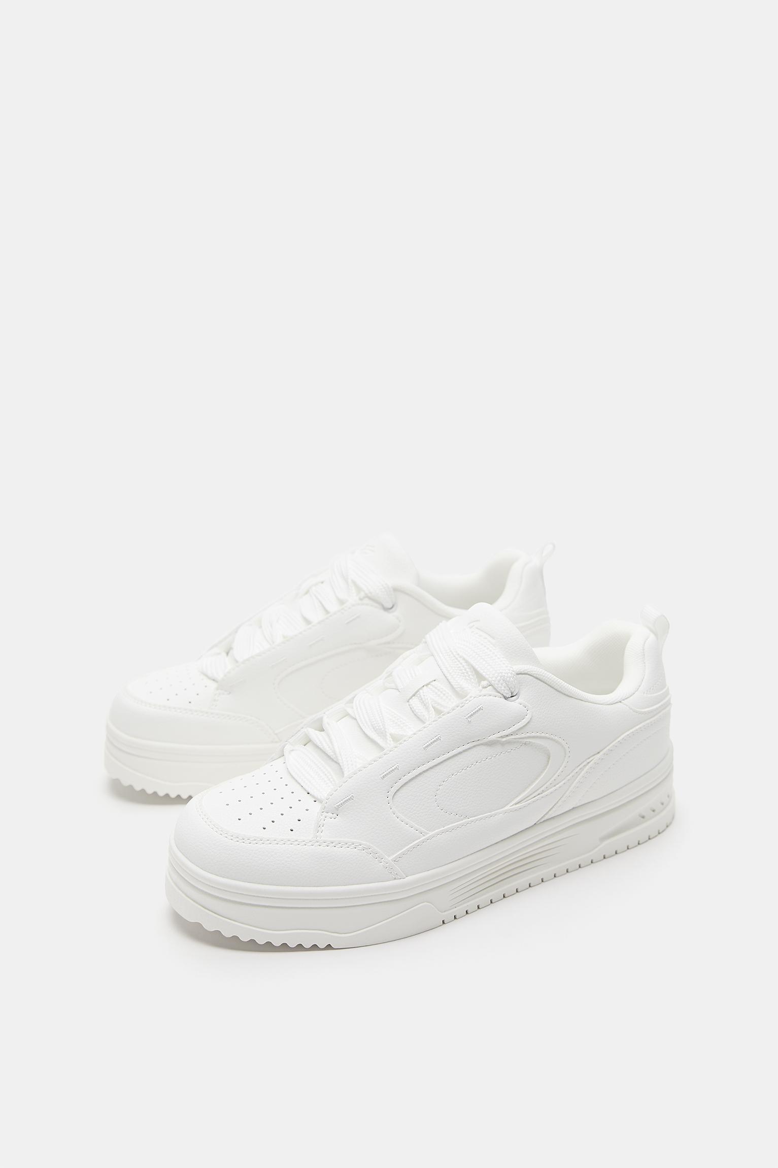 STWD trainers — White