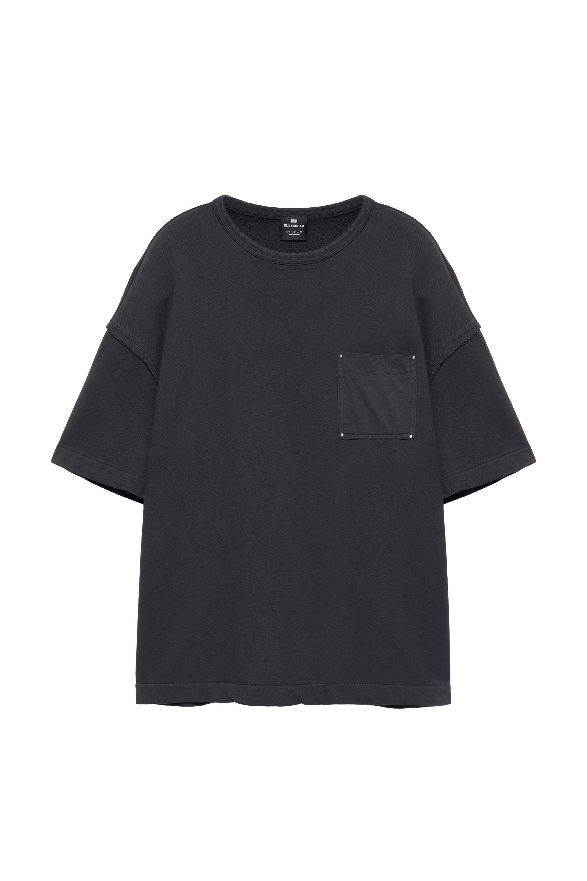 Pull&Bear Zımba detaylı cepli oversize tişört görsel 4