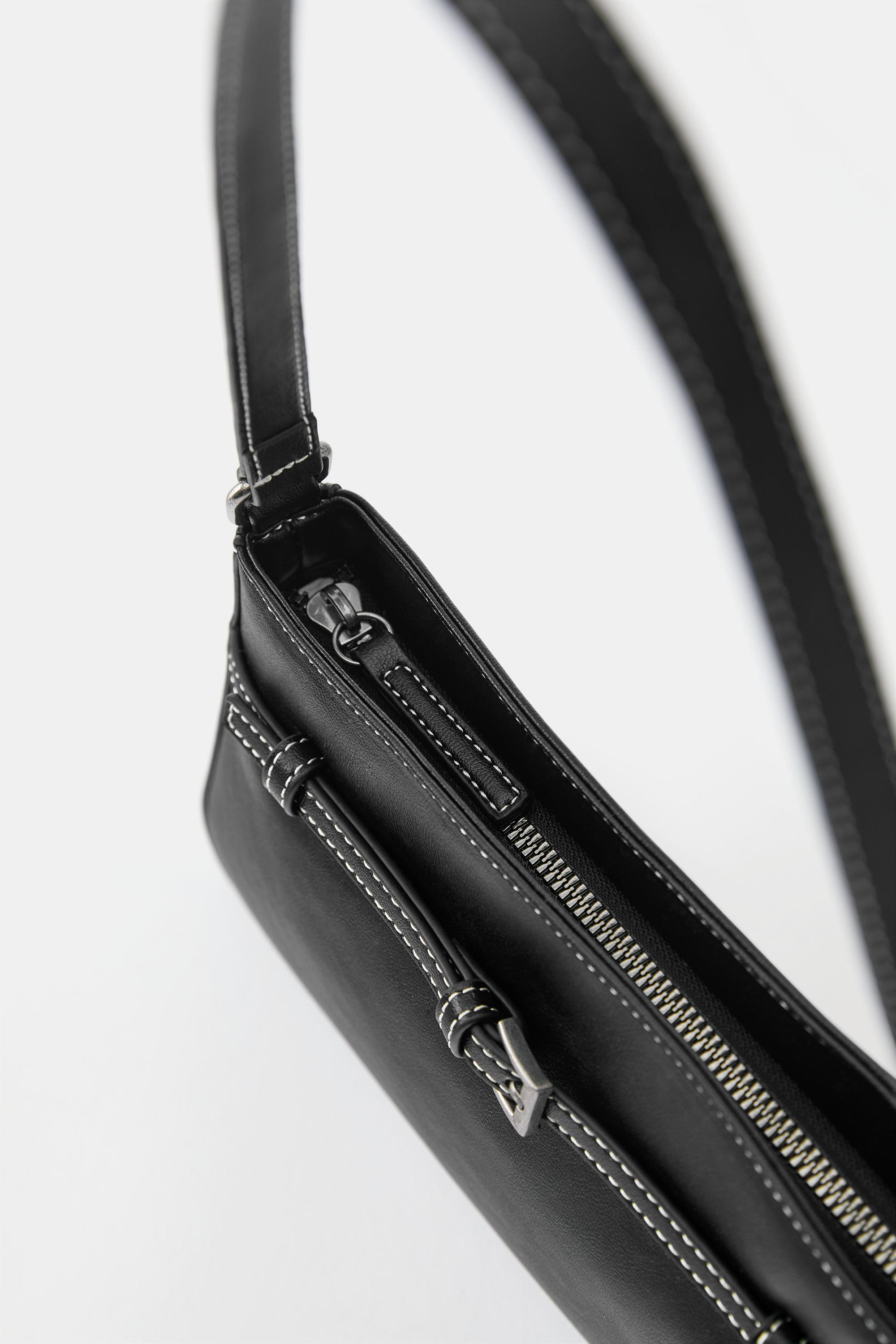 Buckle shoulder bag — Black