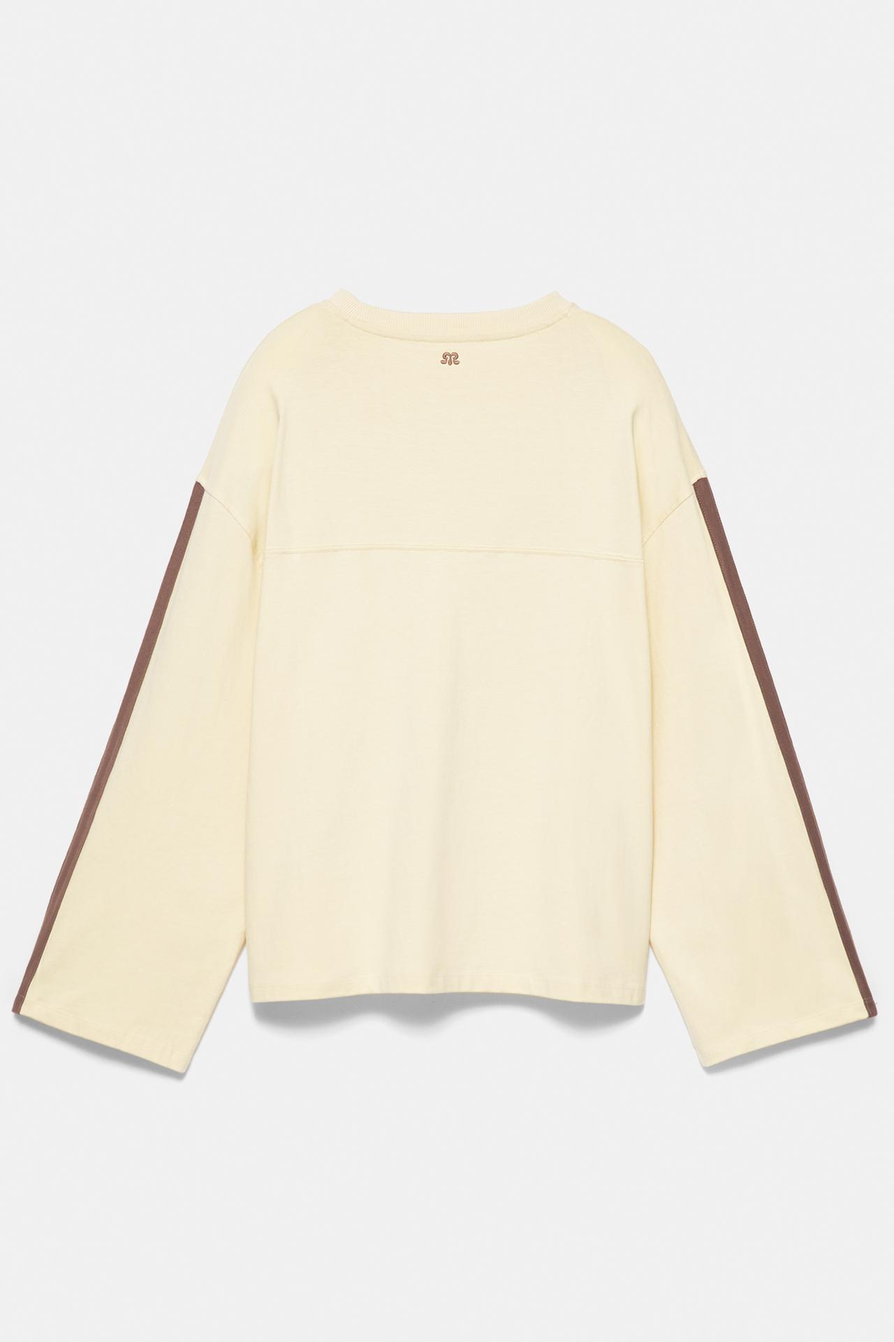 Oversize 82 graphic T-shirt — Egg yolk yellow