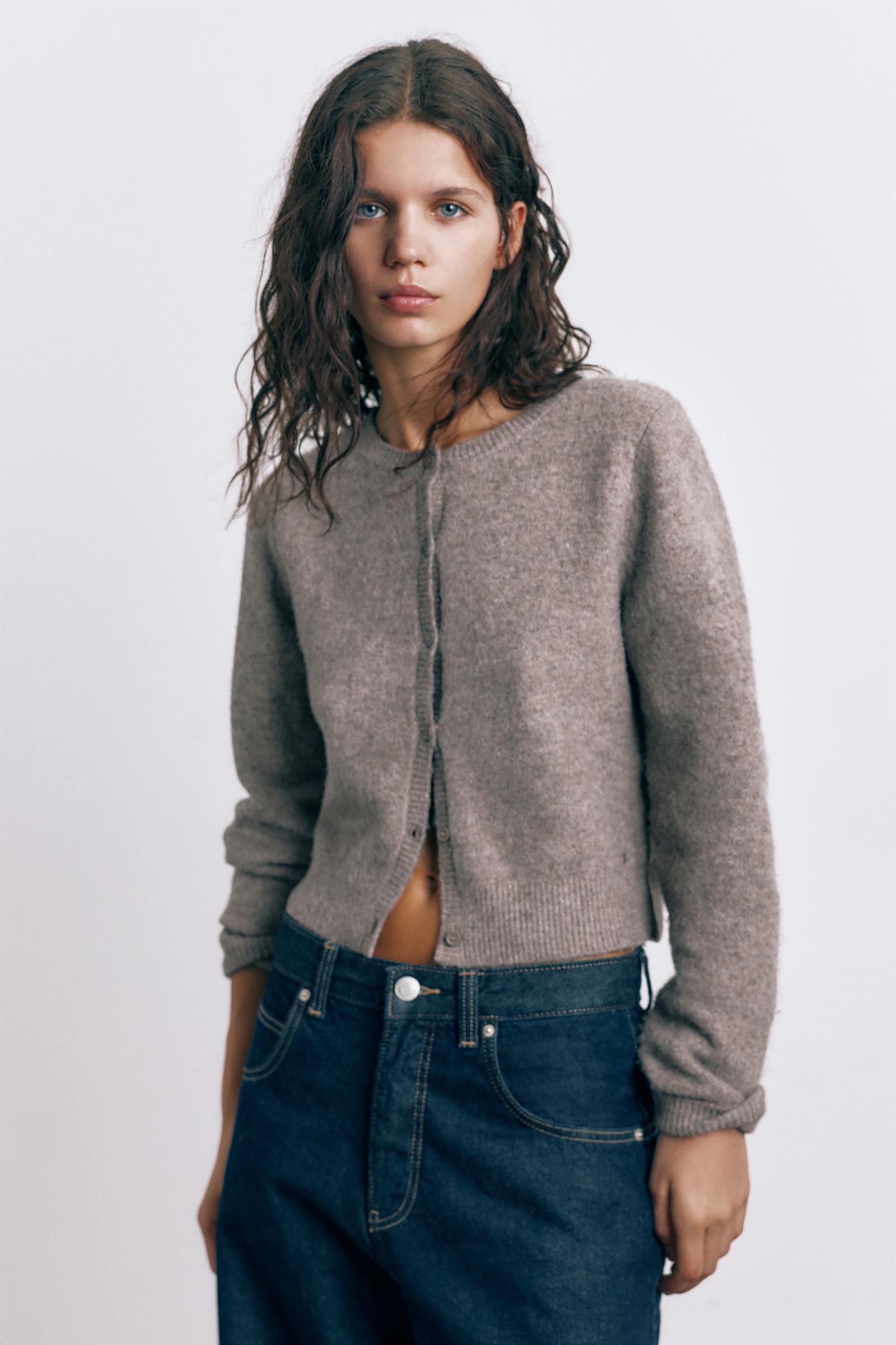 Cardigan Con Bottoni