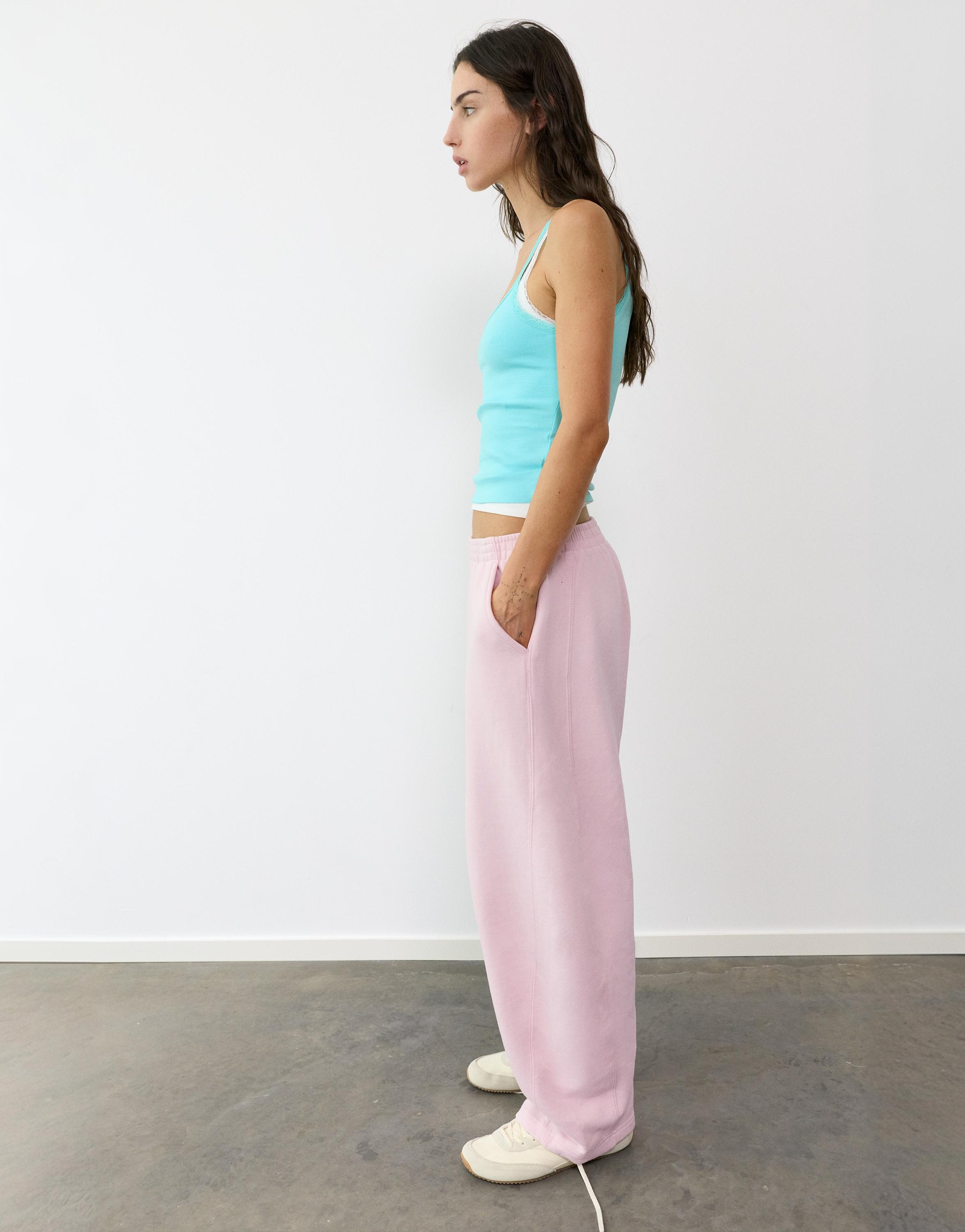 Barrel-leg joggers — Pastel pink