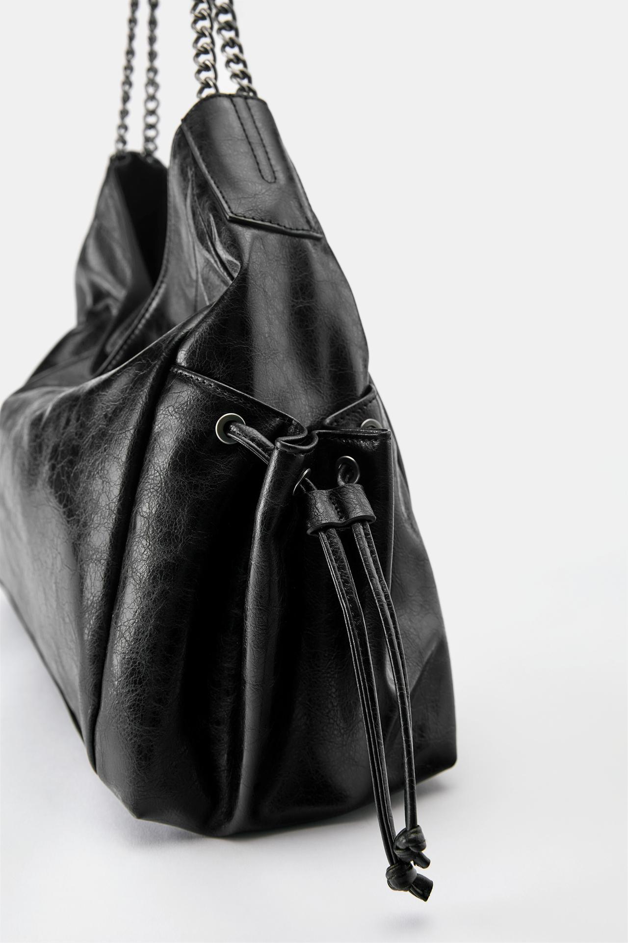 Suede chain tote bag — Black