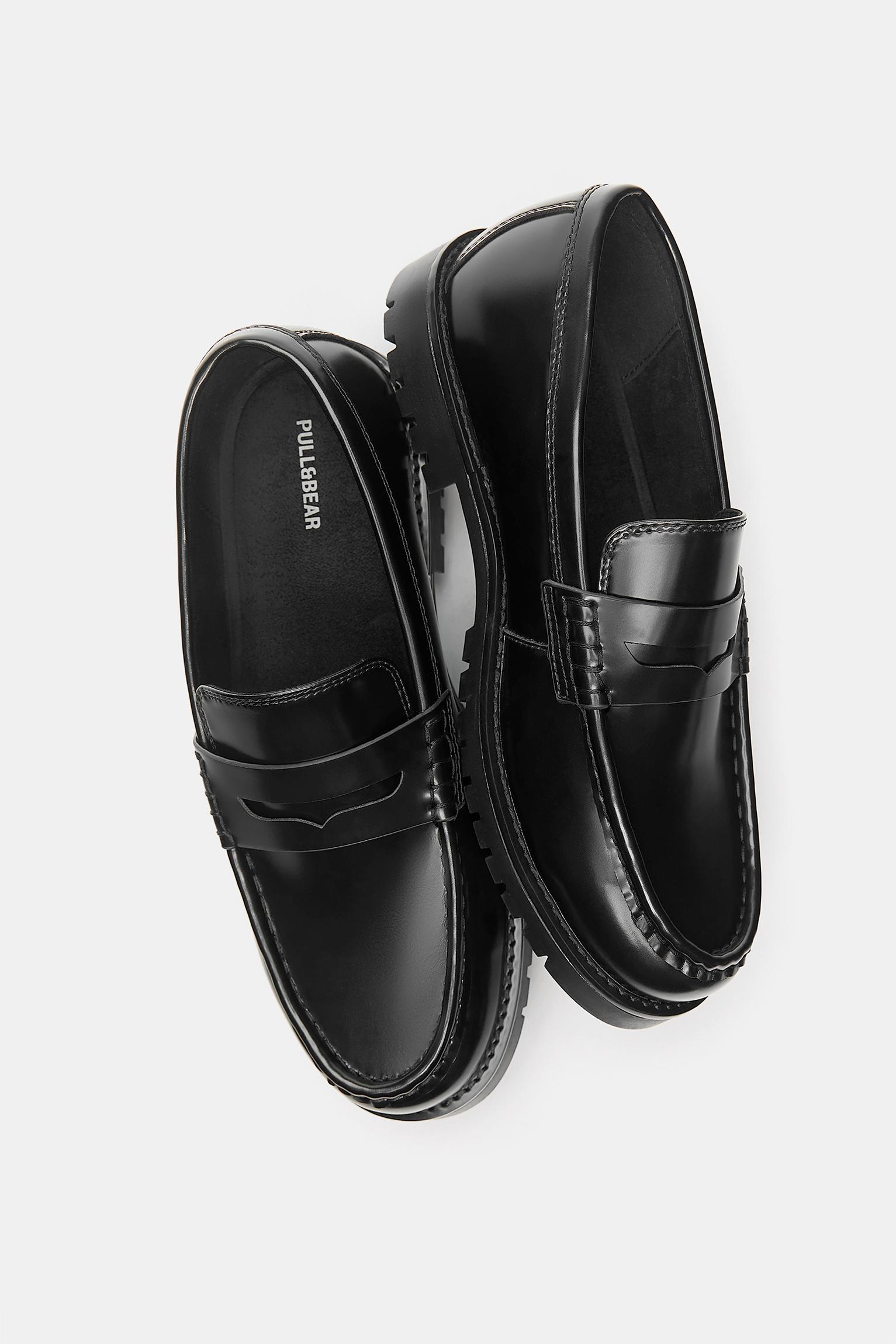 Casual loafers — Black