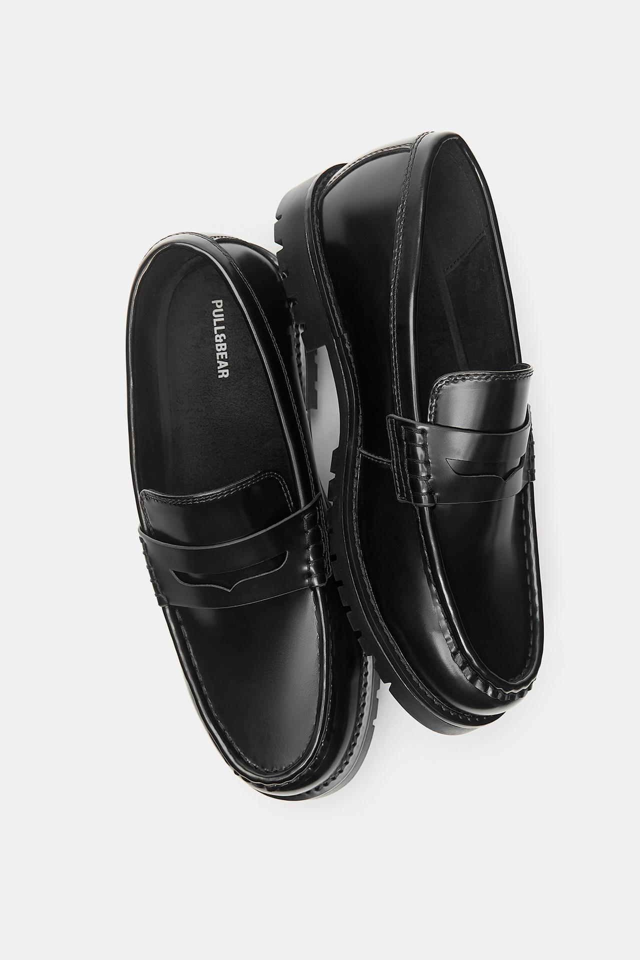Casual loafers — Black