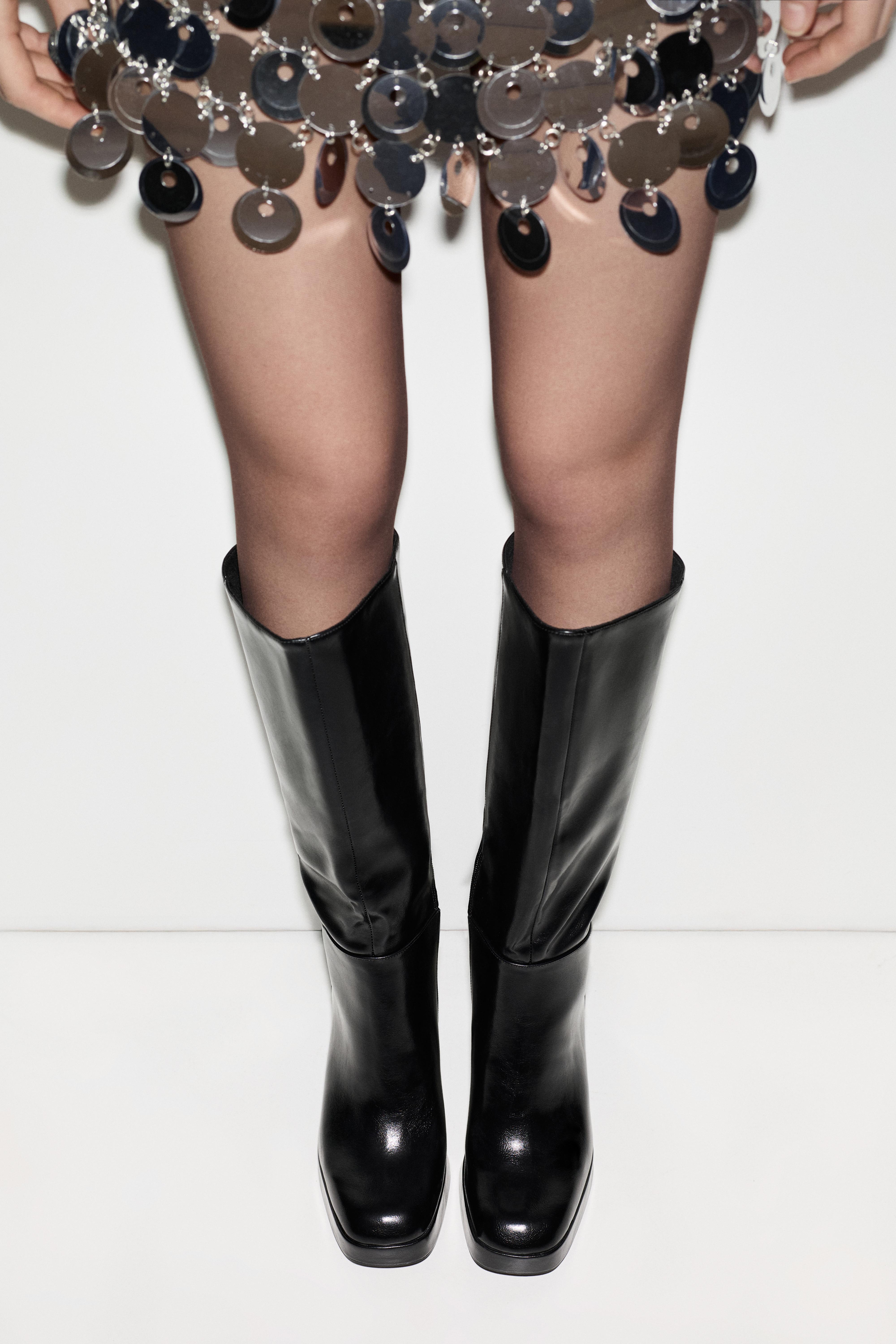 High-heel platform boots — Black