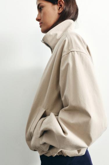 Oversize high-neck jacket — Sand 4
