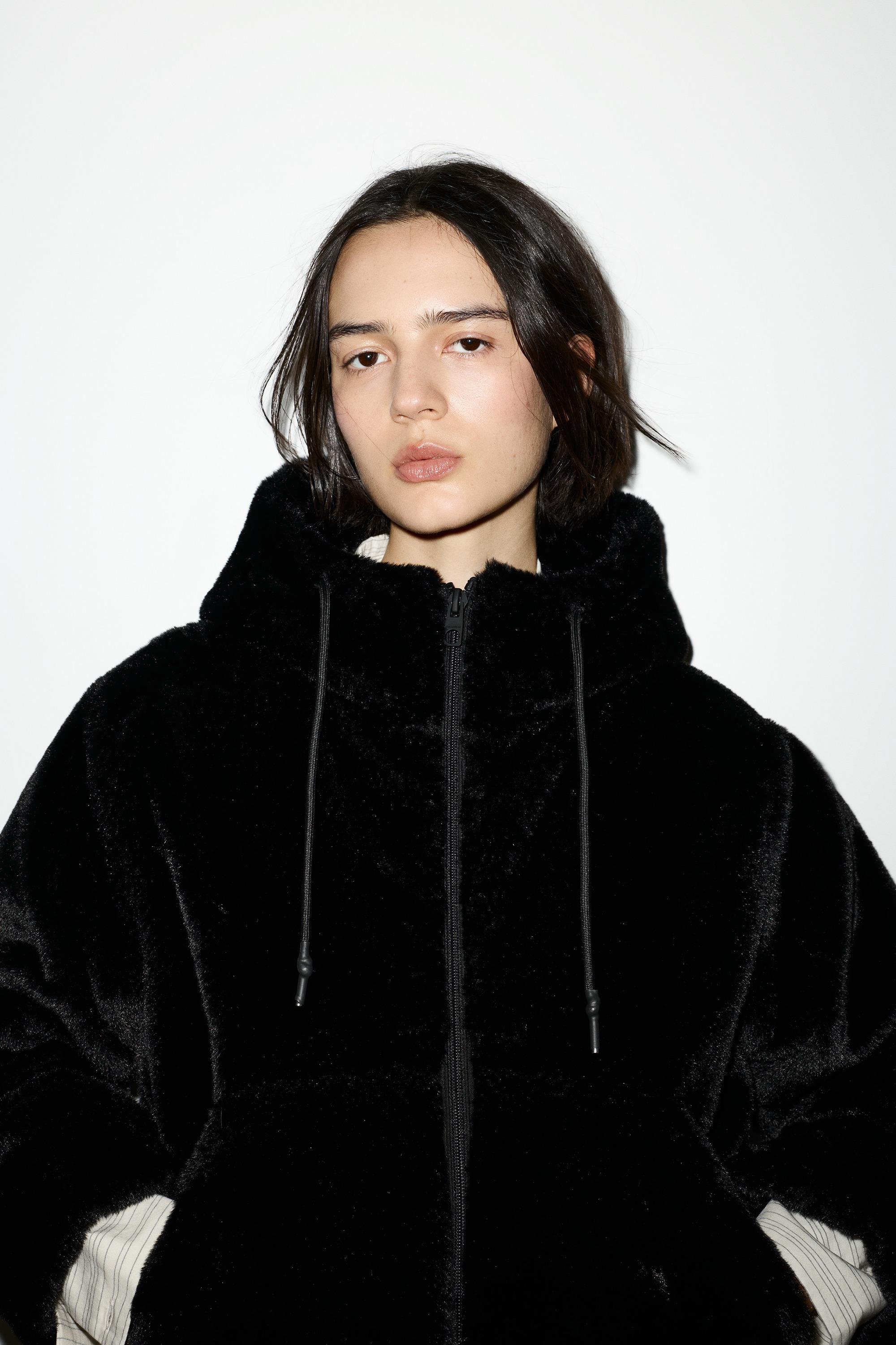 Faux fur hooded jacket — Black