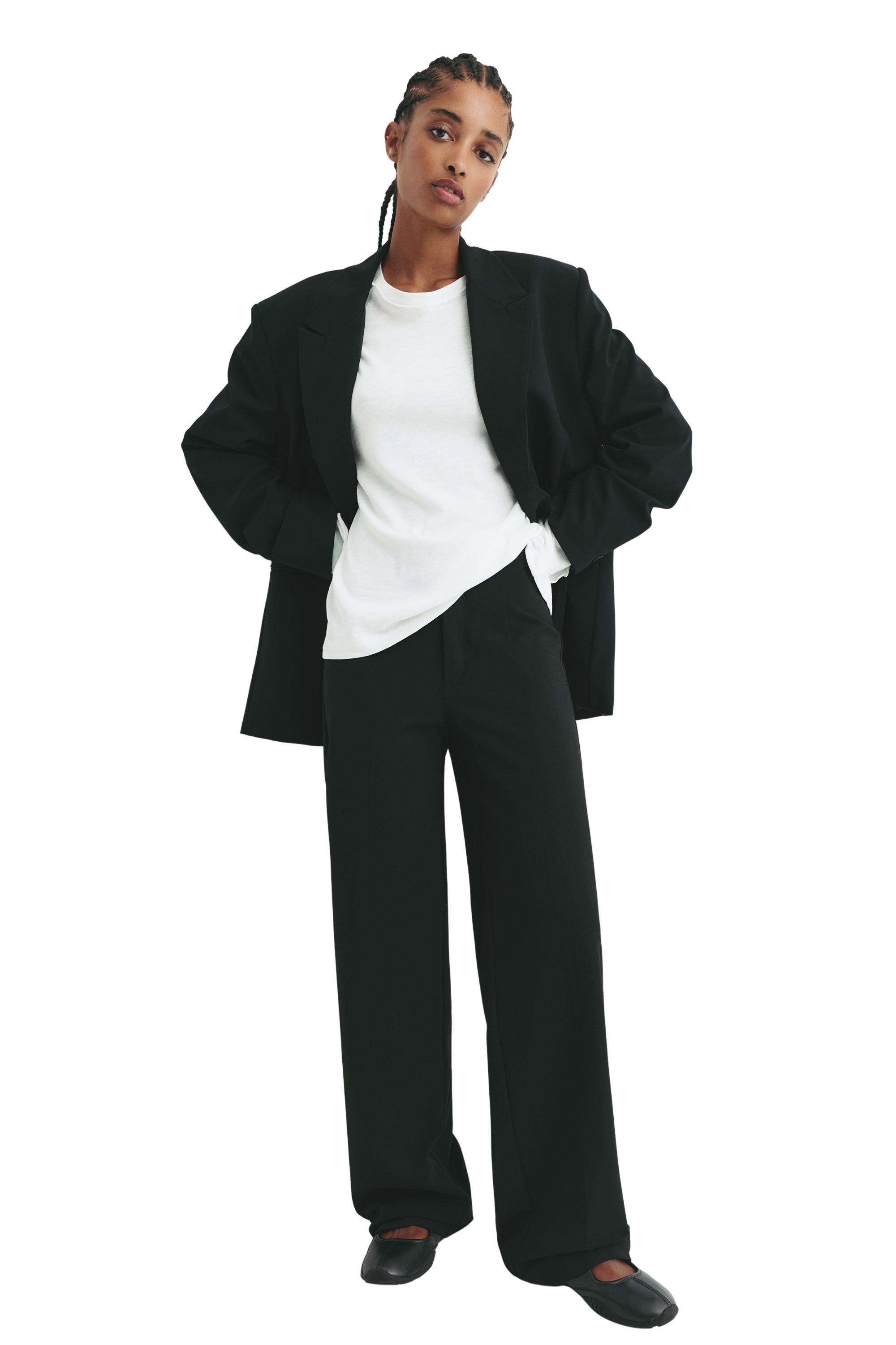 Straight-leg darted trousers — Black