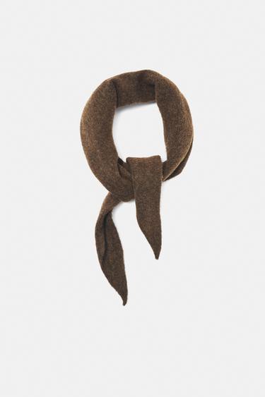 Knit triangle scarf — Brown 4