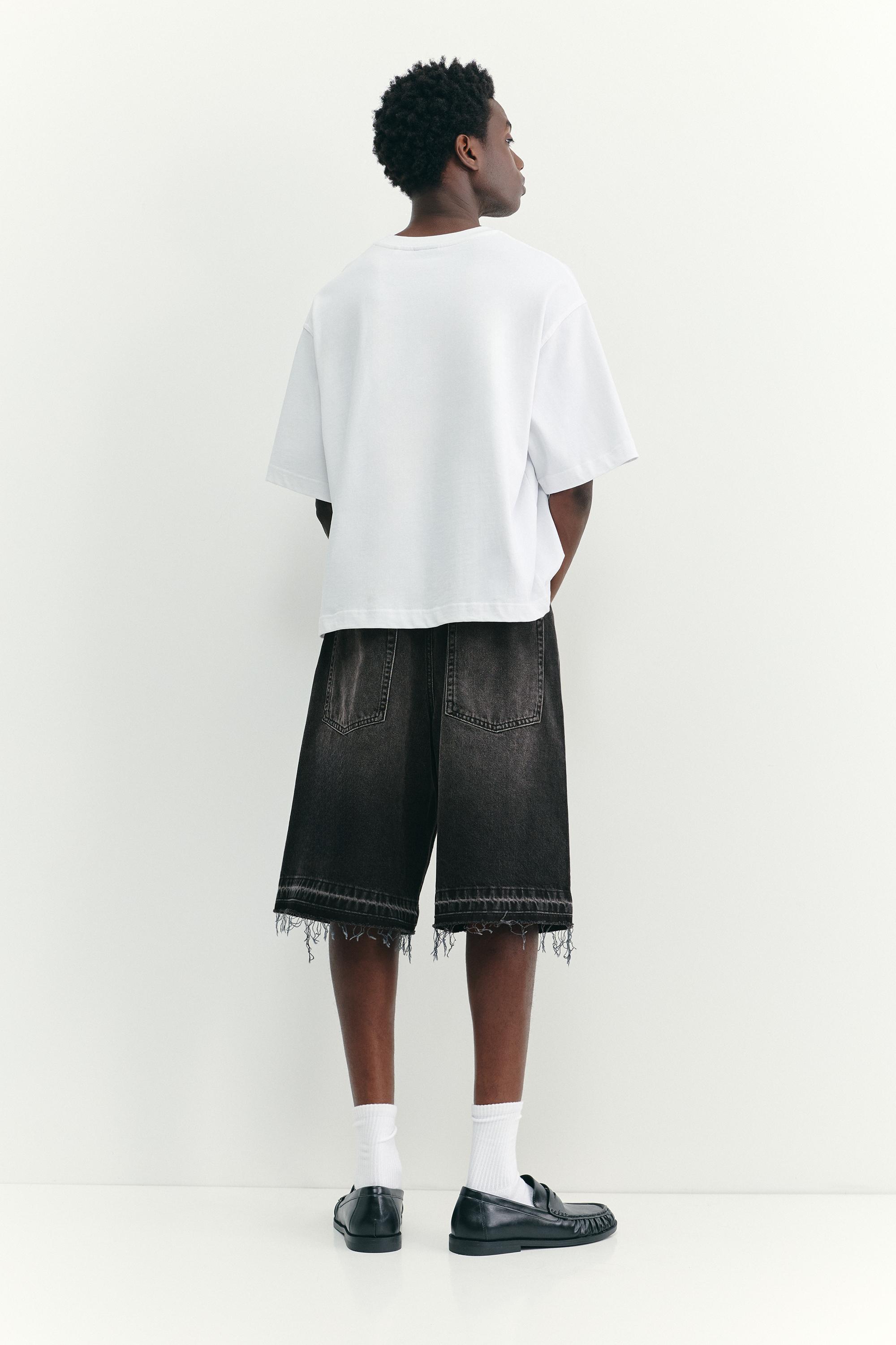 Frayed hem skater Bermuda shorts — Faded black