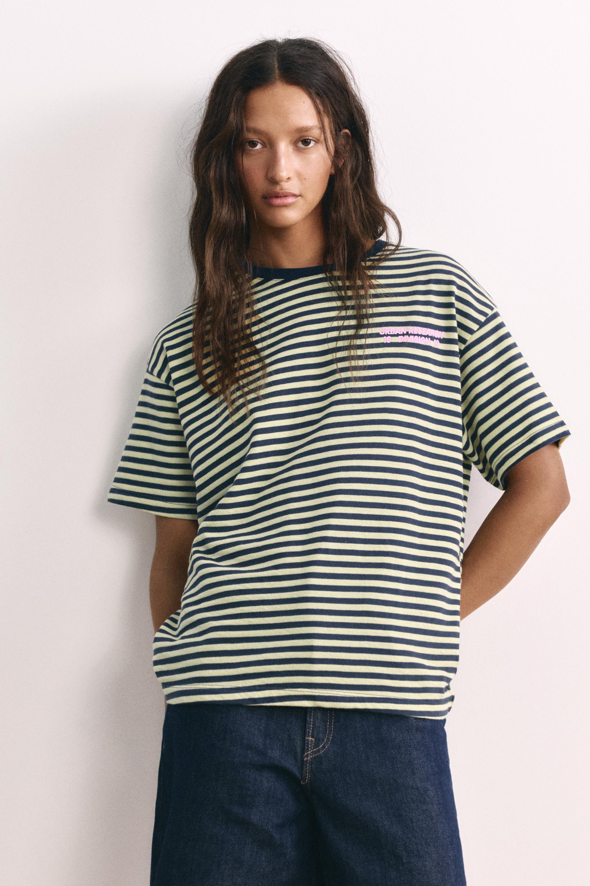 Striped T-shirt with text — Dark navy