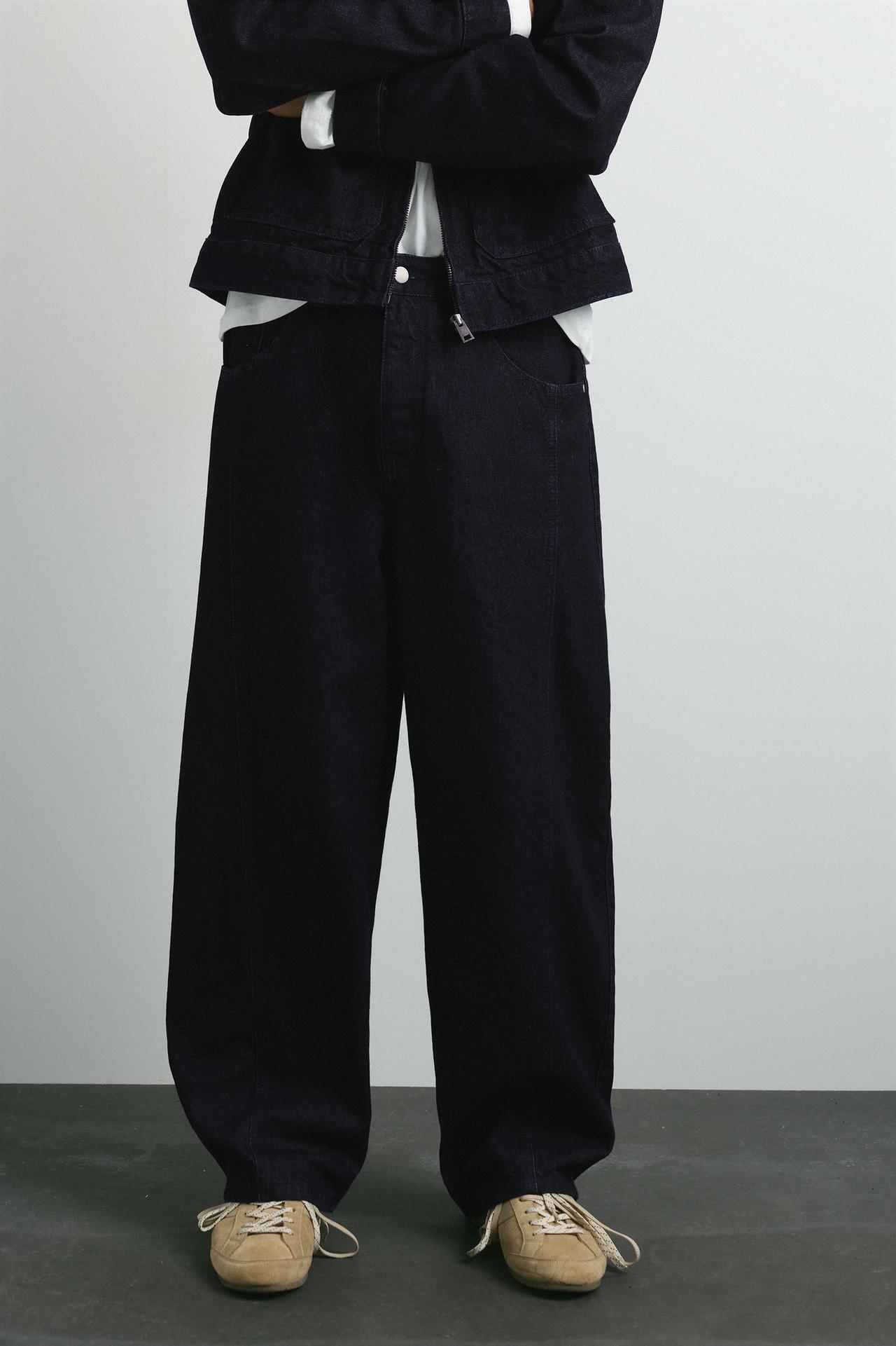 Front seam barrel jeans — Navy