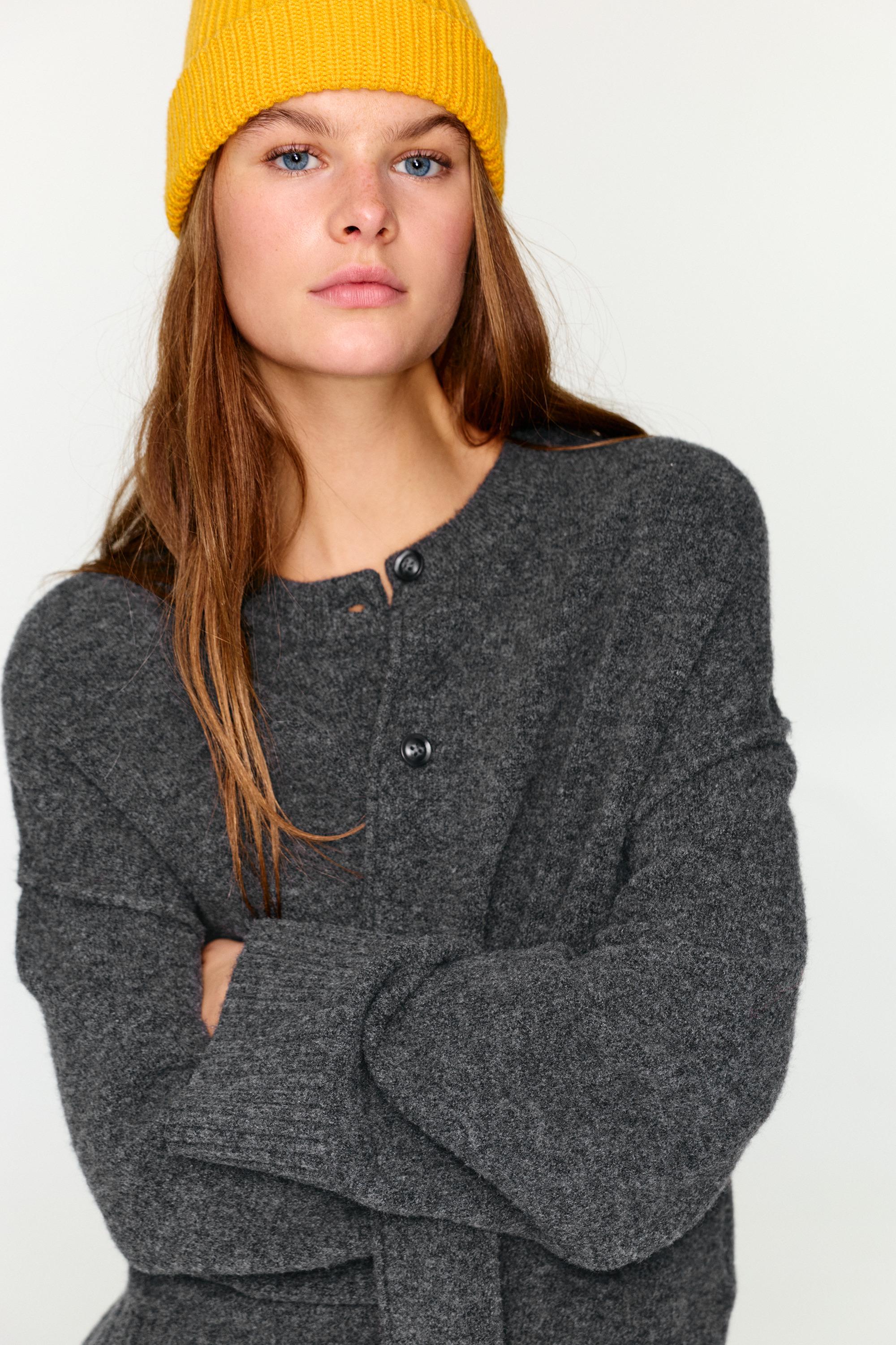 Yumuşak örgü hırka - Görsel 47