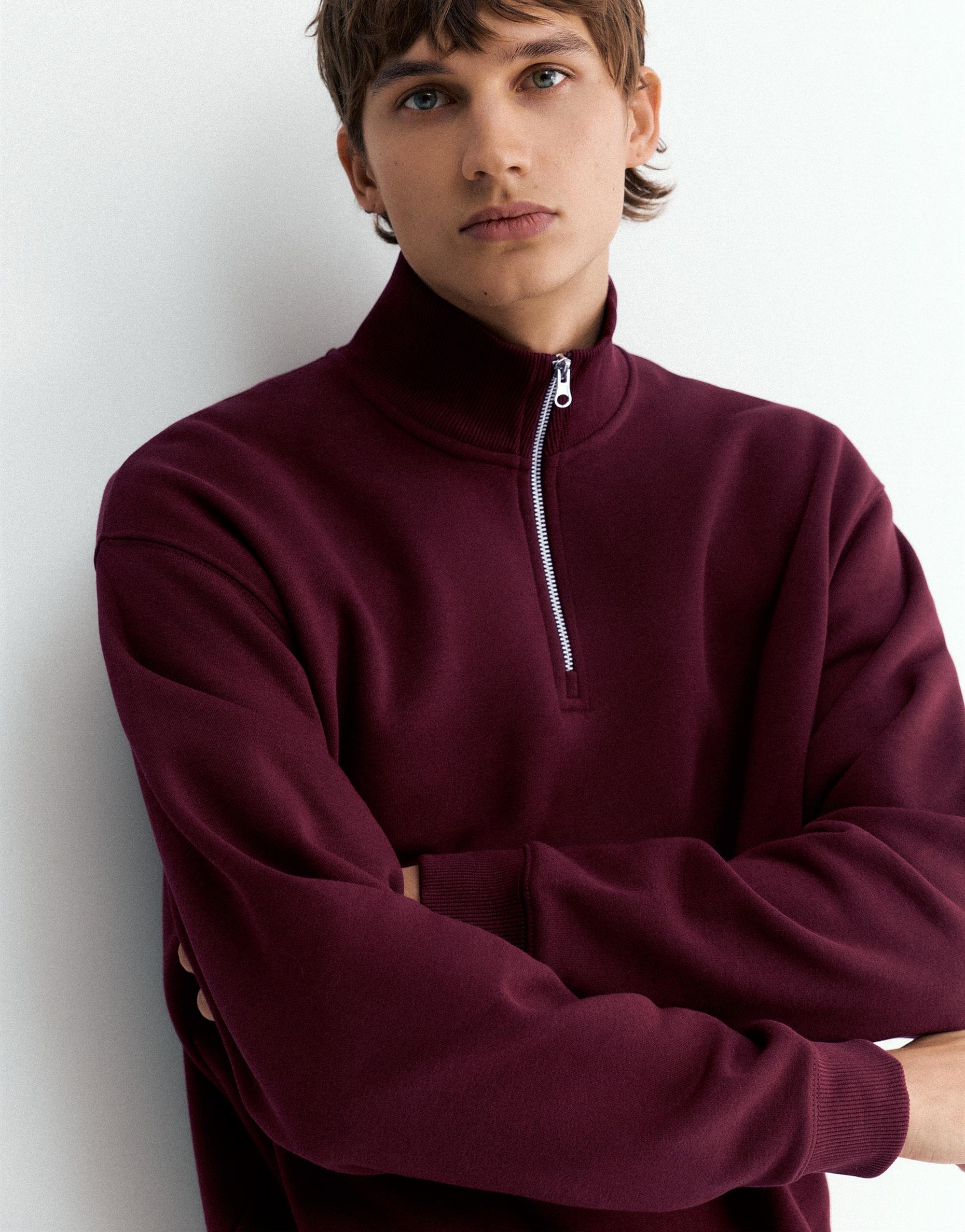 Quarter-zip sweatshirt — Burgundy