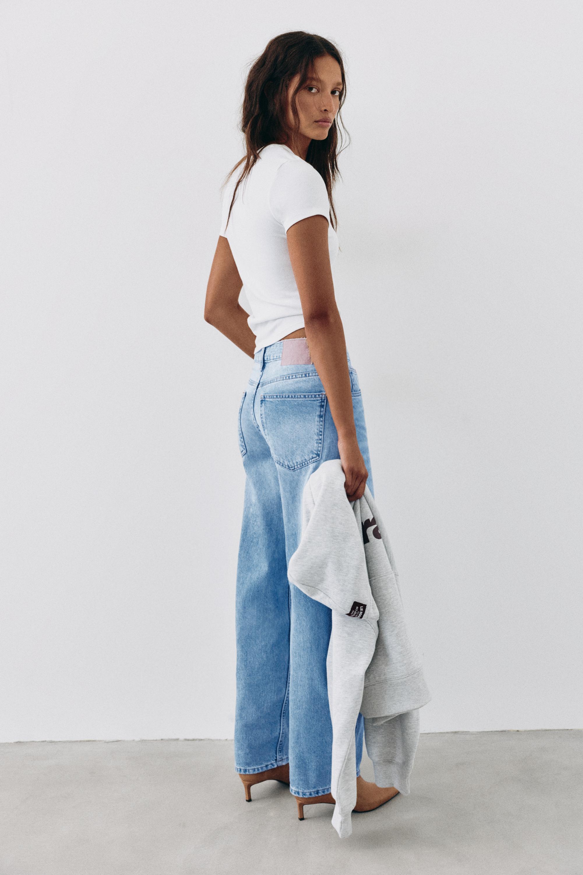 Low-rise barrel jeans — Medium blue