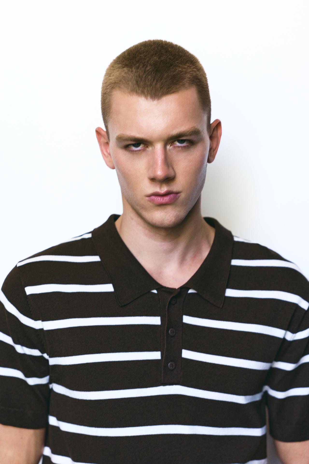 Striped knit polo shirt — Chocolate